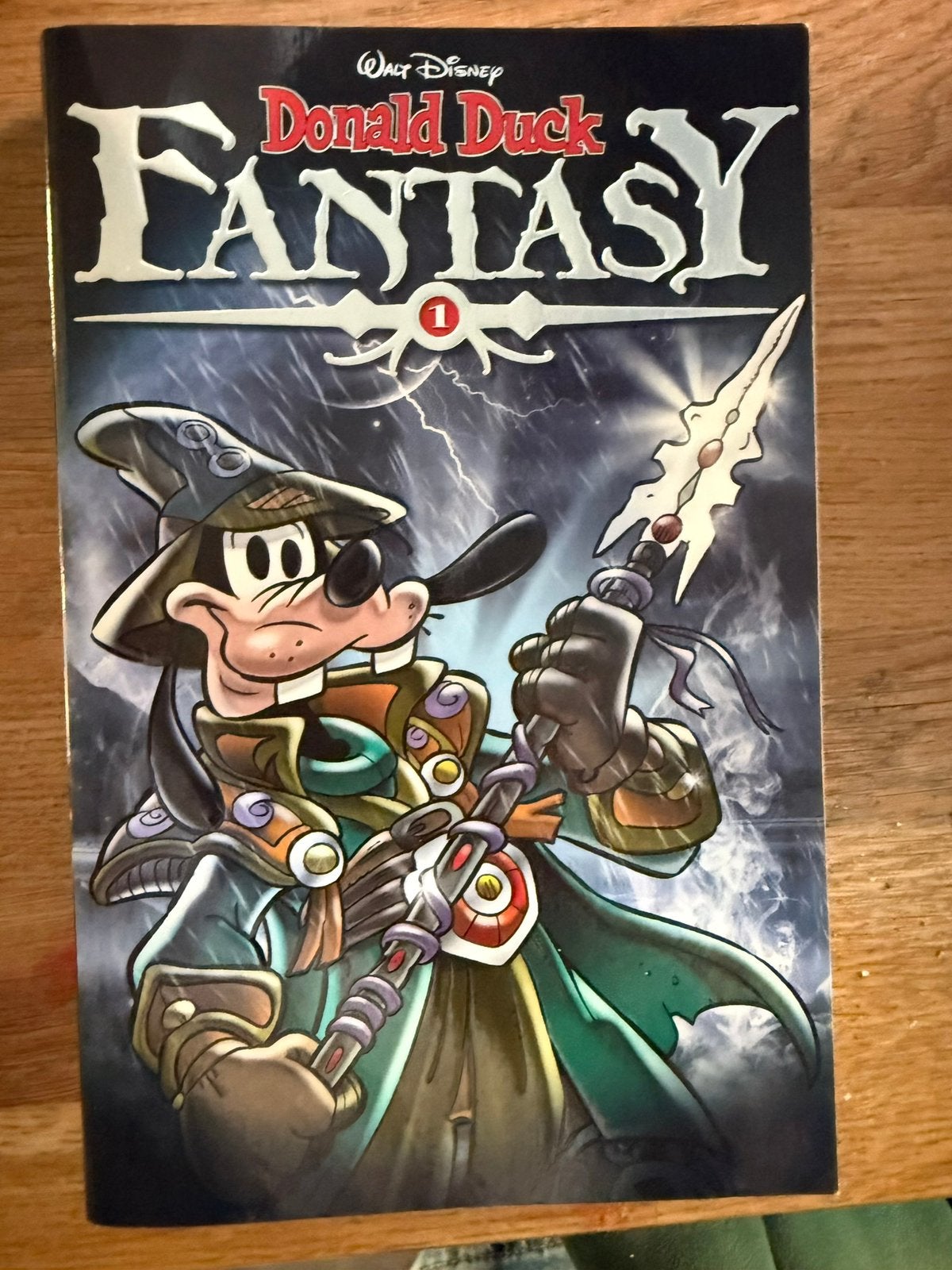 Donald duck fantasy 1, Eén stripboek, Ophalen of Verzenden, Zo goed als nieuw