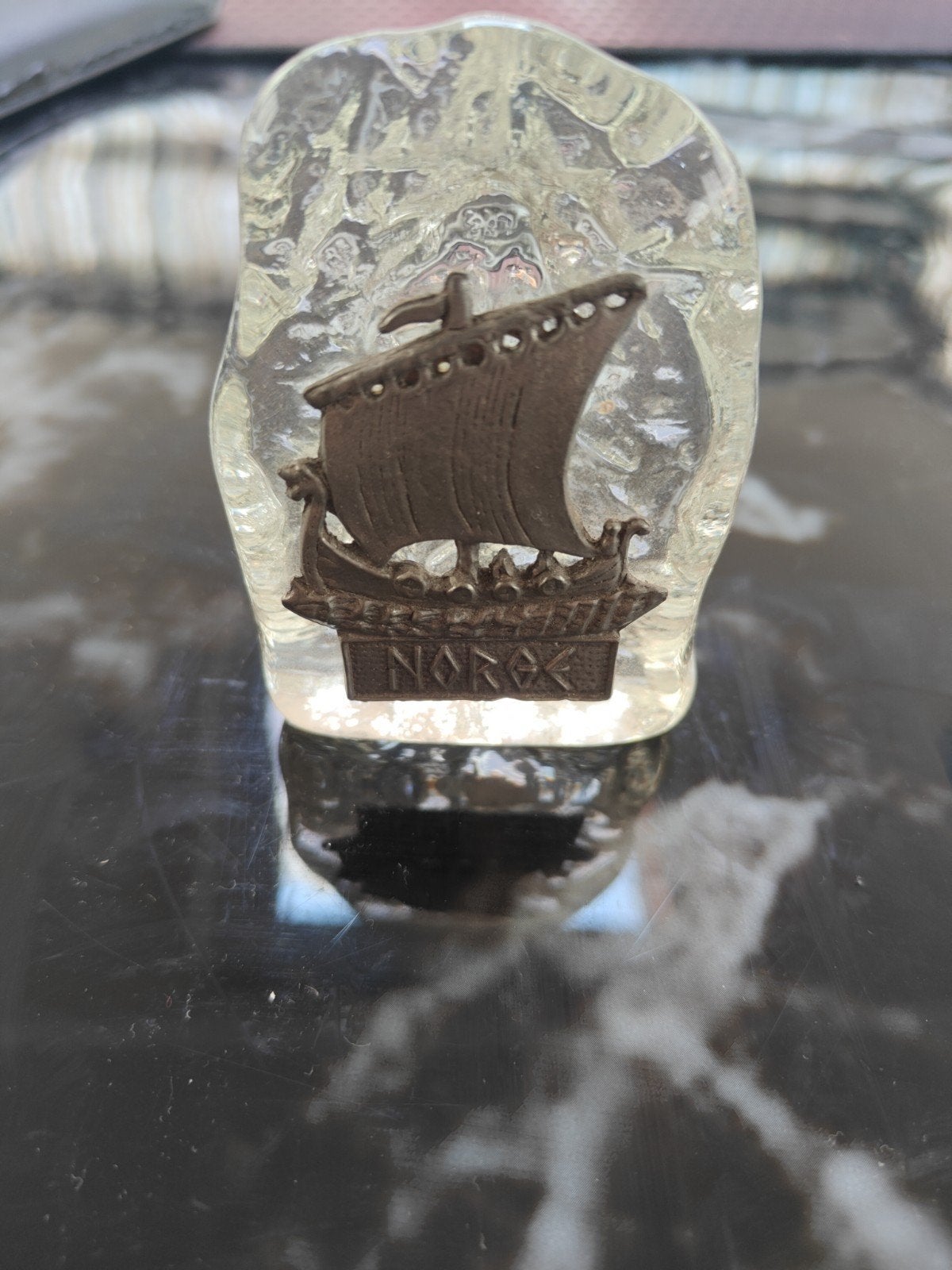 Vintage Nores Vikingschip in hars - Uniek verzamelobject, Antiek en Kunst, Ophalen of Verzenden