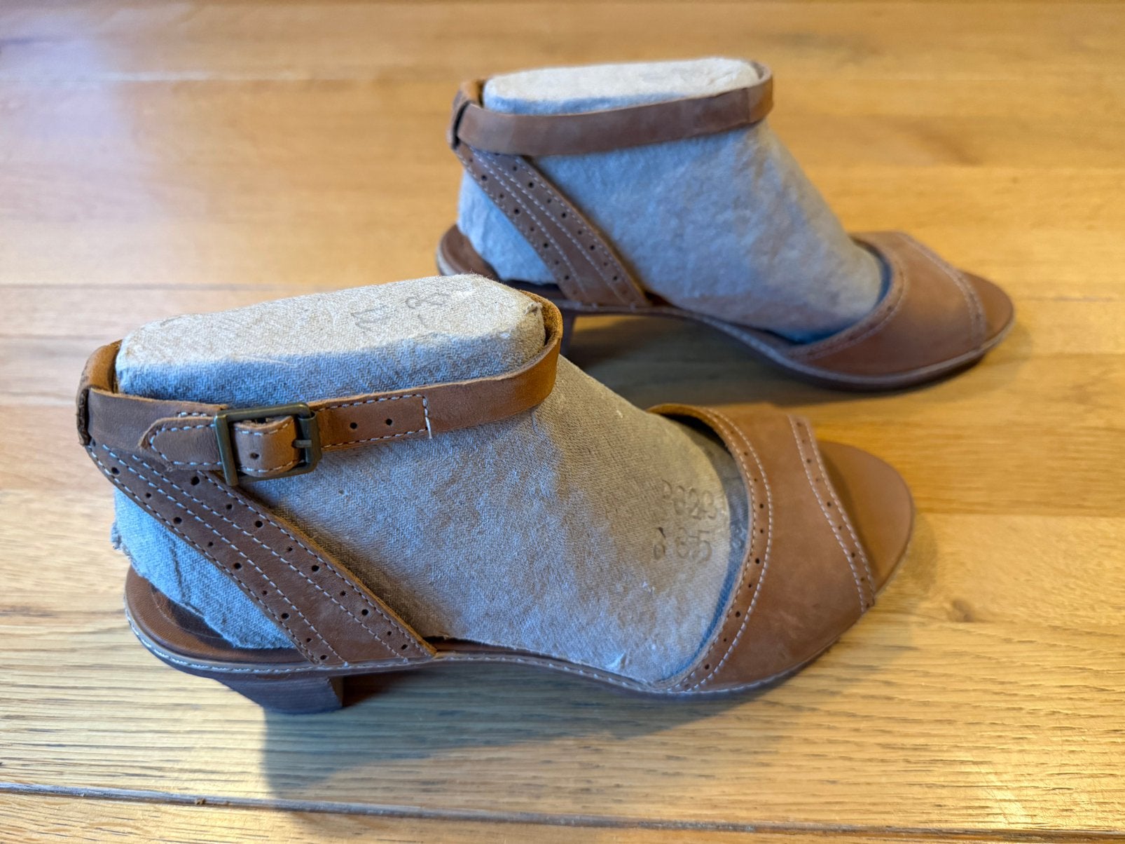 Timberland damesschoenen maat 39 NIEUW, Ophalen, Bruin, Nieuw, Schoenen met hoge hakken