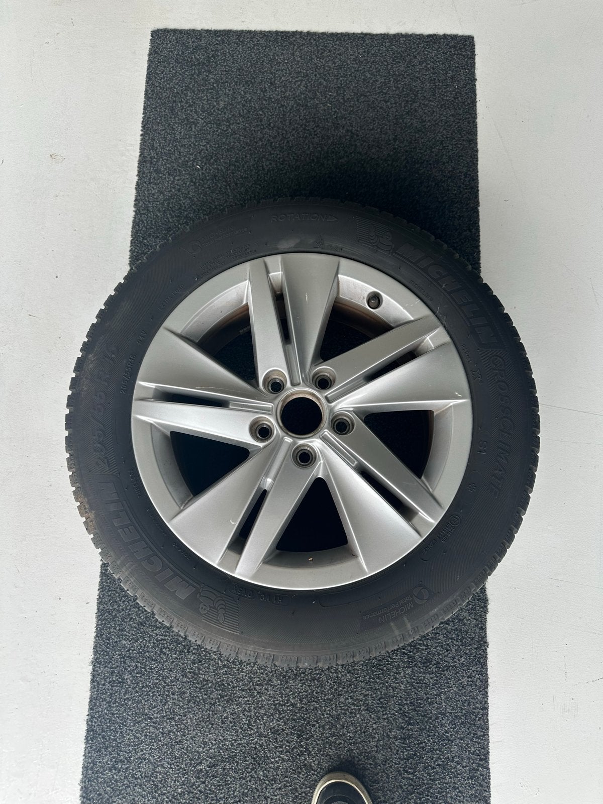 Set van 4 Volkswagen Golf velgen met Michelin band 205/55R16, Auto-onderdelen, Banden en Velgen, Gebruikt, 16 inch, Banden en Velgen