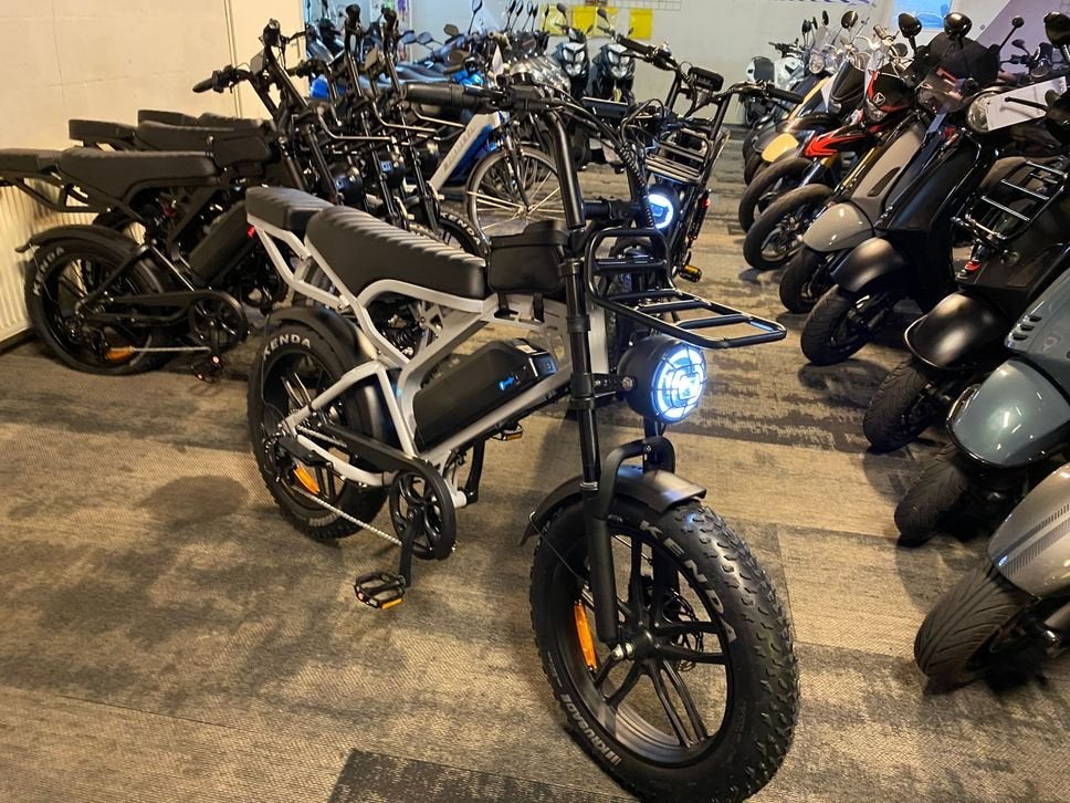 Foto 6 van NIEUWE OUXI QM WHEEL FATBIKE V20 PRO OUXI V8 NIEUW