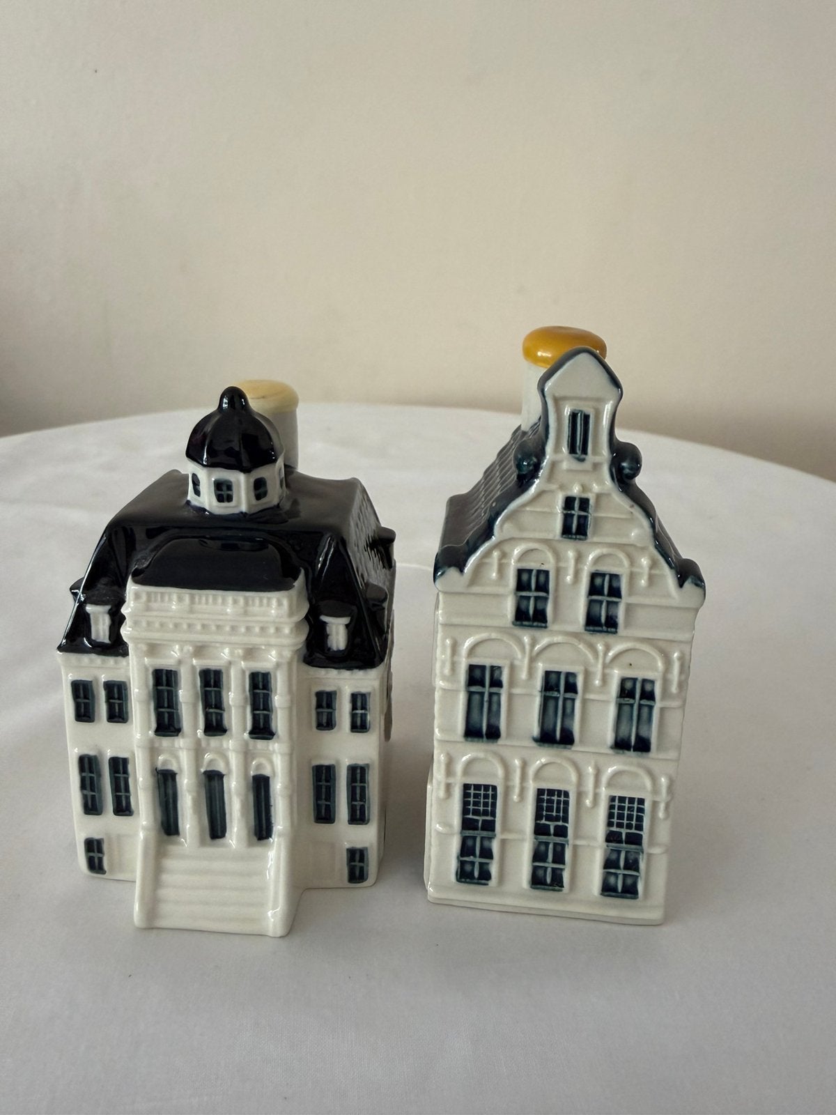 45 euro - KLM huisjes - nr. 25 & 100, Ophalen of Verzenden, Zo goed als nieuw, 61 t/m 80