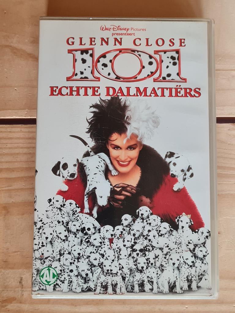 VHS Disney - 101 Echte dalmatiërs VHS 3717616, Alle leeftijden, Ophalen of Verzenden, Zo goed als nieuw, Nederlandstalig