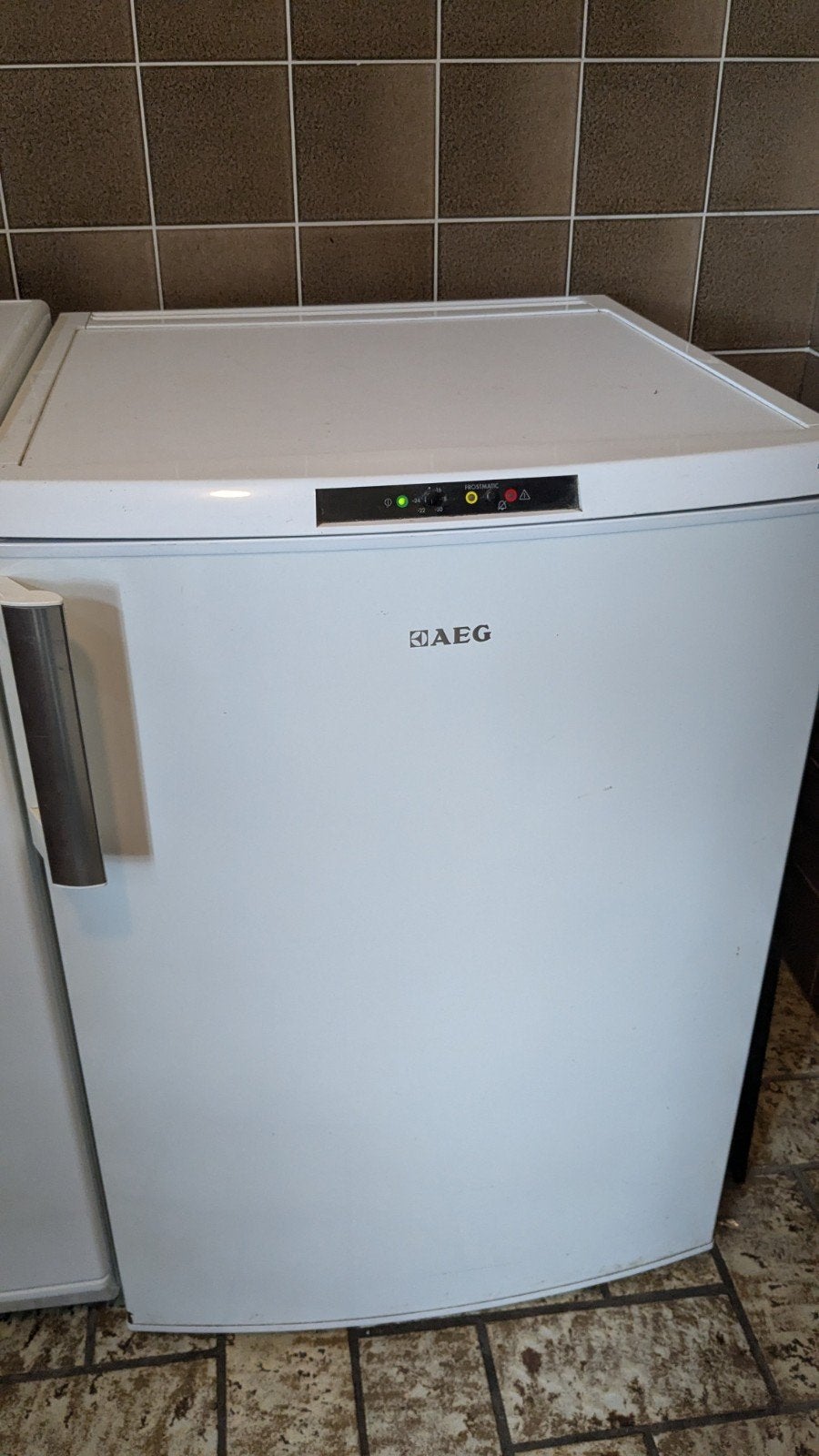 AEG arctis oko vriezer - 3 laden - klasse C energie, Ophalen of Verzenden, Zo goed als nieuw, Minder dan 60 cm, 85 tot 120 cm