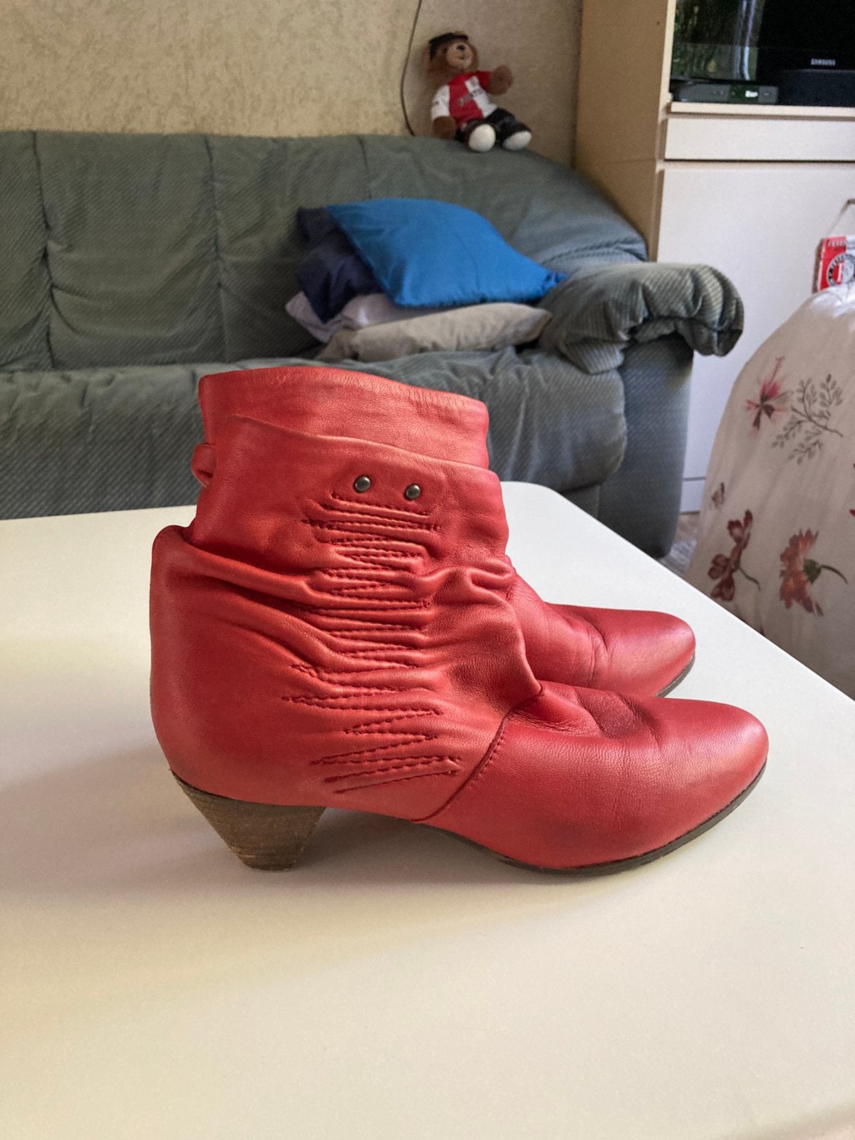 Echt leren rode laarsjes, Ophalen of Verzenden, Zo goed als nieuw, Rood
