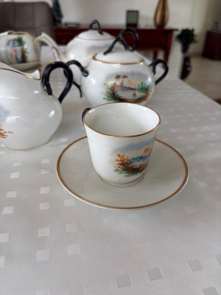 Antiek theeservies Limoge (rond 1900) met landschap decor, Antiek en Kunst, Antiek | Servies los, Ophalen of Verzenden