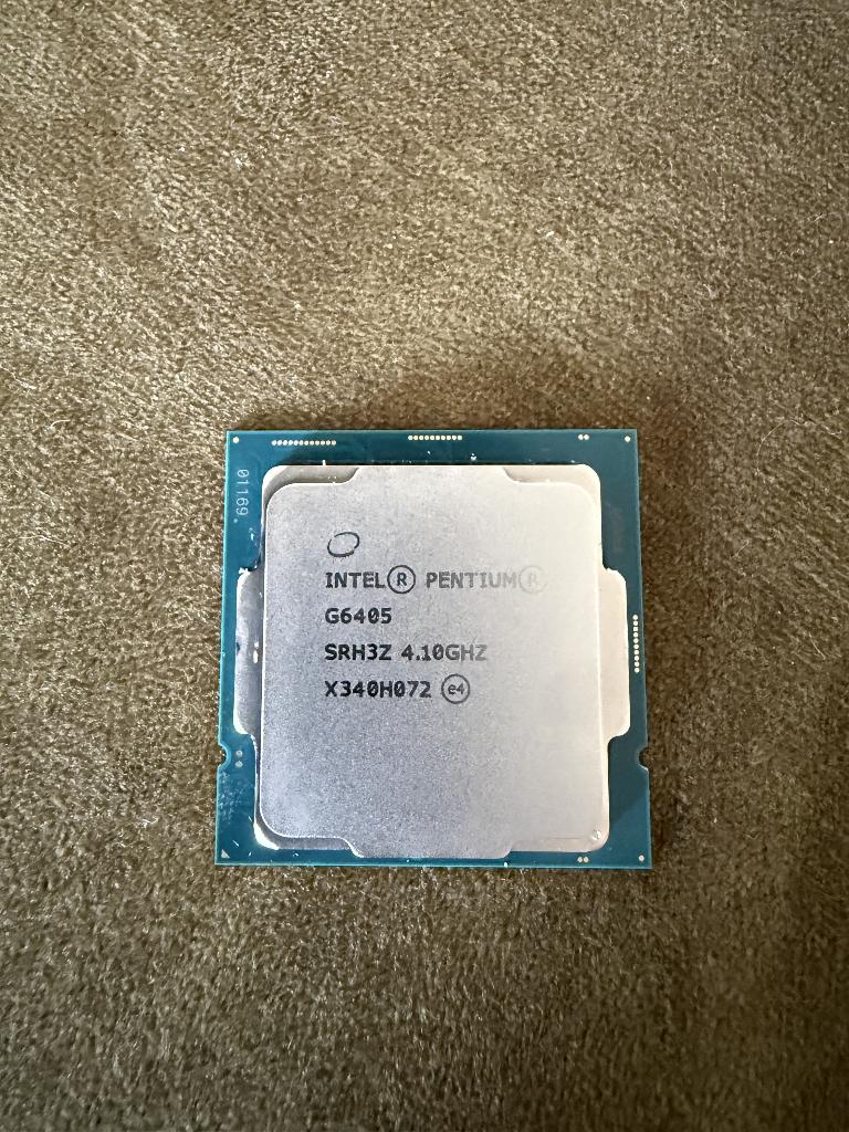 Intel Pentium Gold G6405, Computers en Software, Processors, Gebruikt, 2-core, 4 Ghz of meer, Verzenden