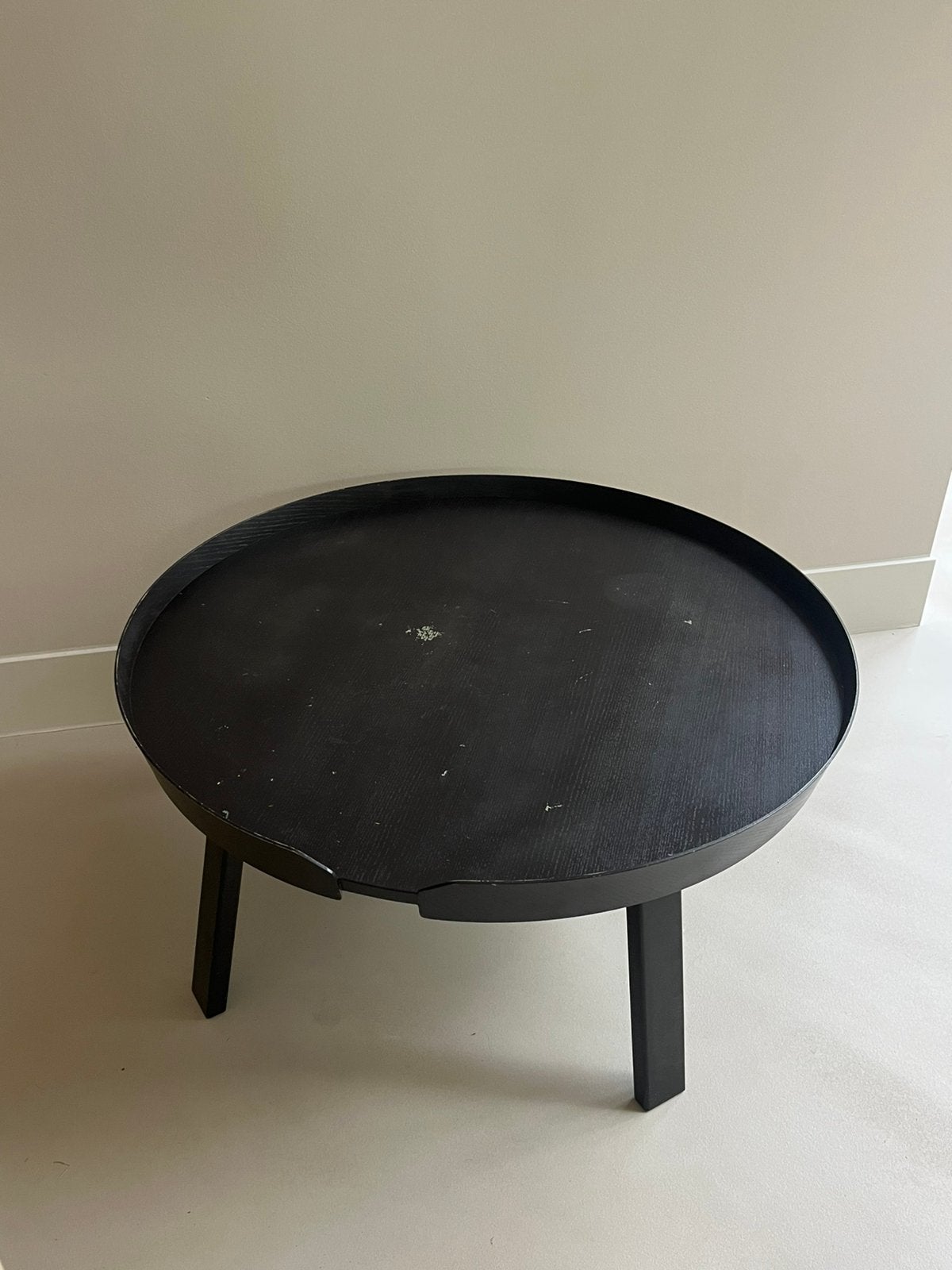 Muuto Around coffee table large dsn 72 cm/ koffietafel, Huis en Inrichting, Tafels | Salontafels, Ophalen, Gebruikt, 50 tot 100 cm