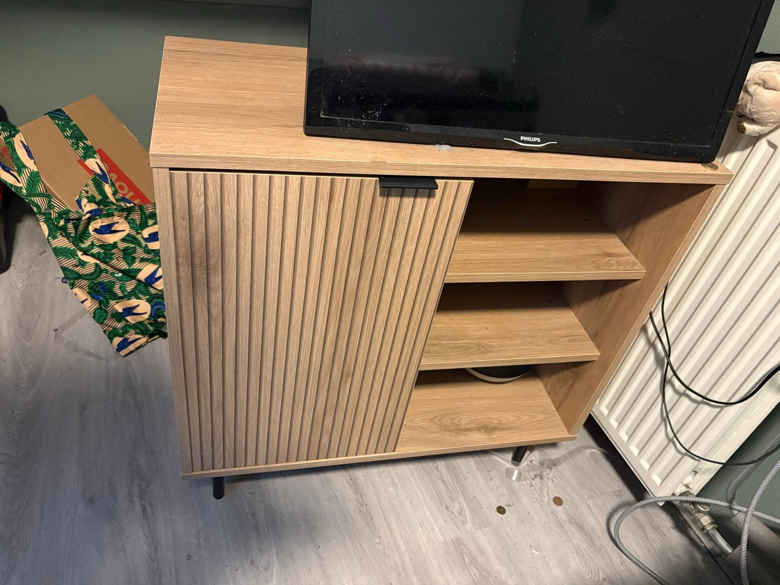 Modern TV-meubel met opbergruimte of kastje met opbergruimte, 100 tot 150 cm, Ophalen of Verzenden, Zo goed als nieuw, Minder dan 100 cm