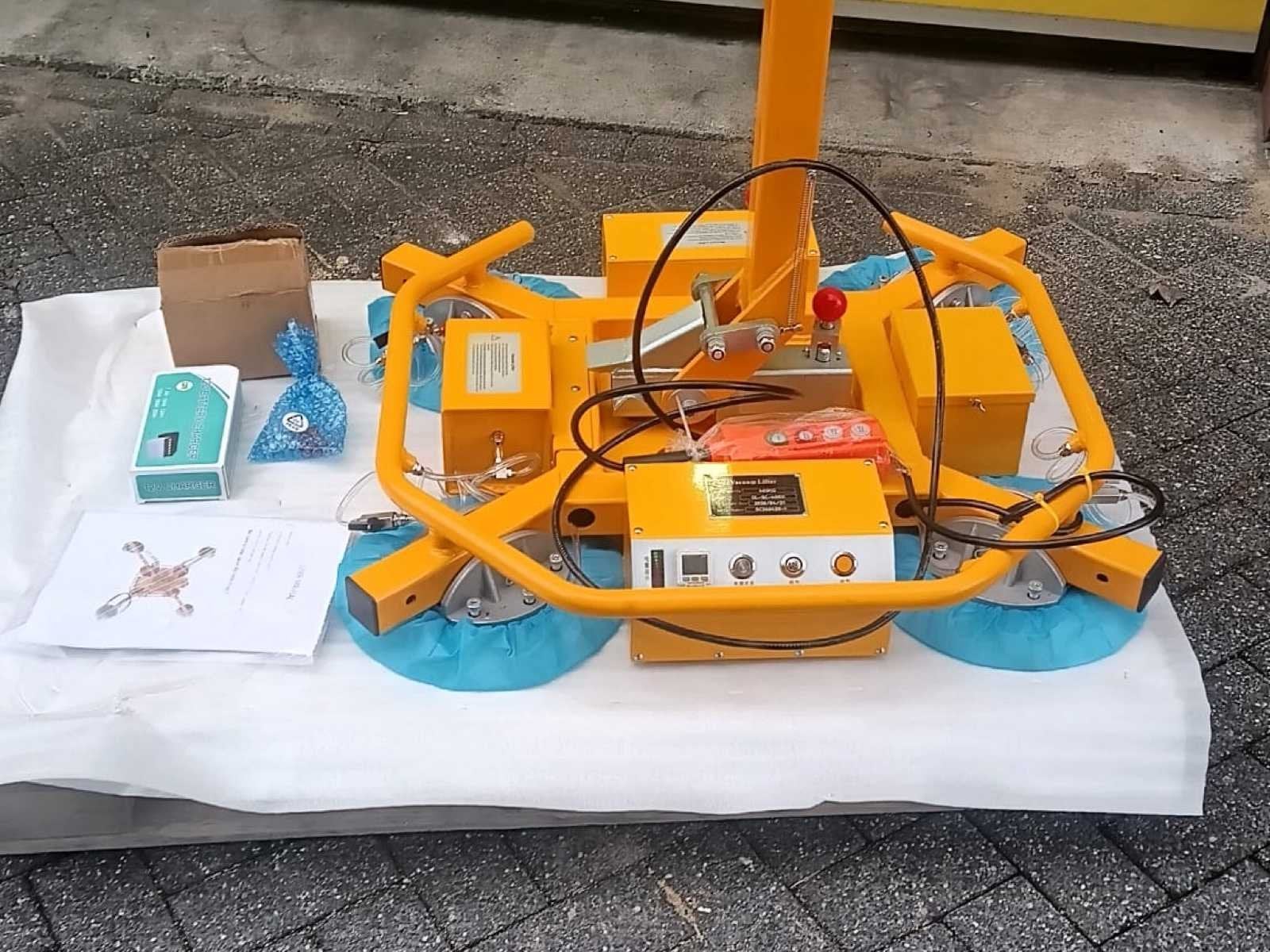 2026 *DS-400 Elektrische Glaszuiger / Vacuümheffer 400 kg