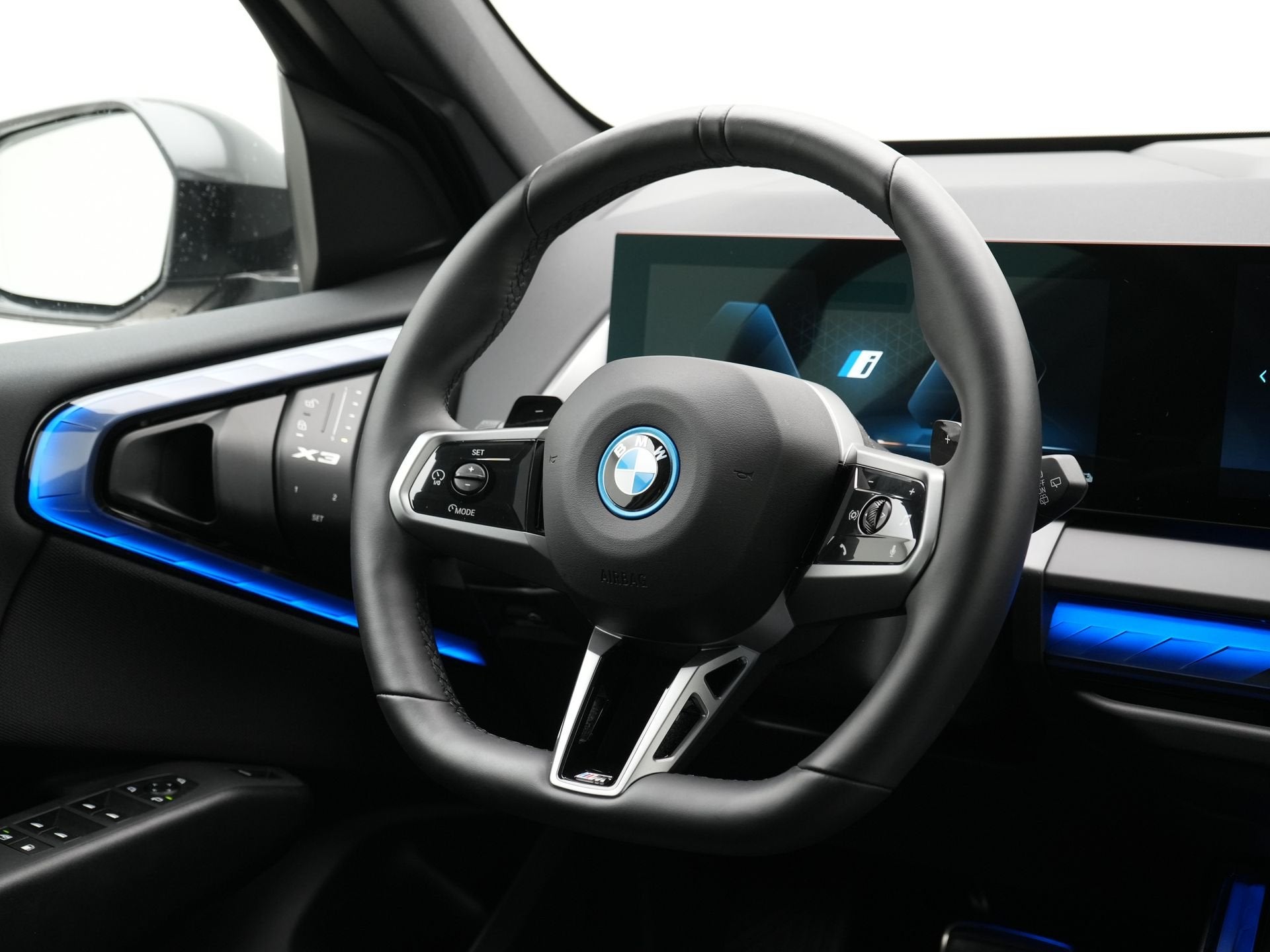 BMW X3 30e xDrive M-Sport Pro Accu conditie 100% (bj 2025), Auto's, Gebruikt, 4 cilinders, Overige brandstoffen, Bedrijf