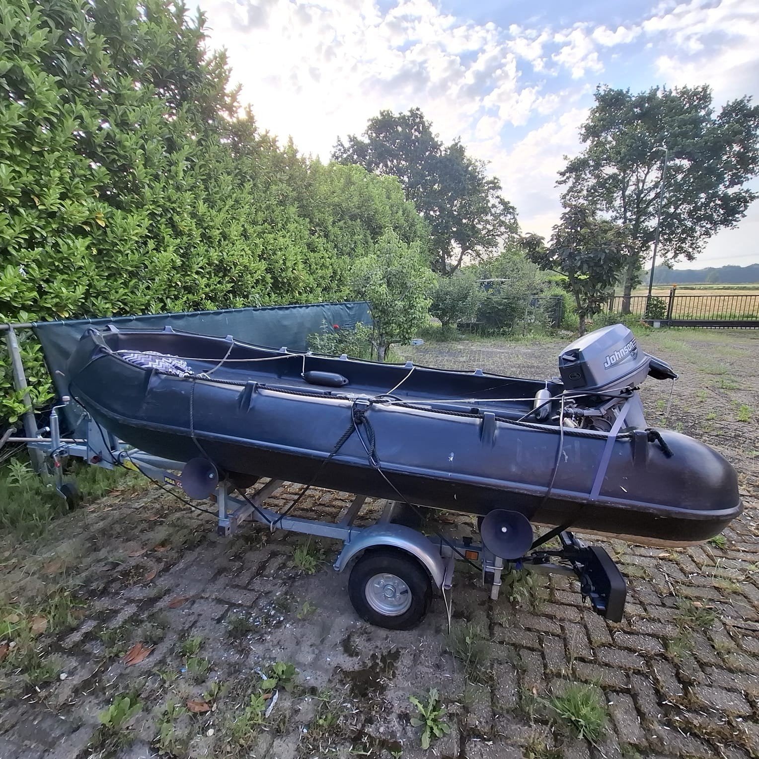Whally 360 met 25 pk johnson moter en trailer, Ophalen of Verzenden