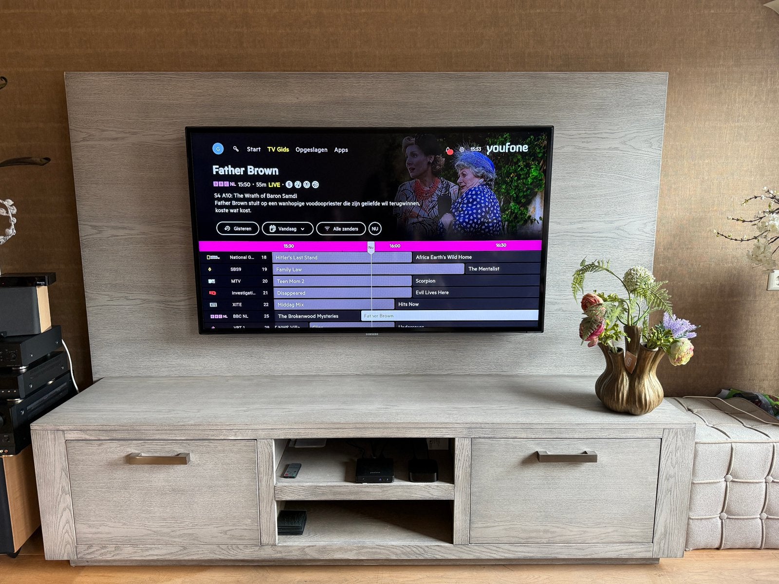 Tv meubel, Ophalen, 150 tot 200 cm, Zo goed als nieuw, Minder dan 100 cm