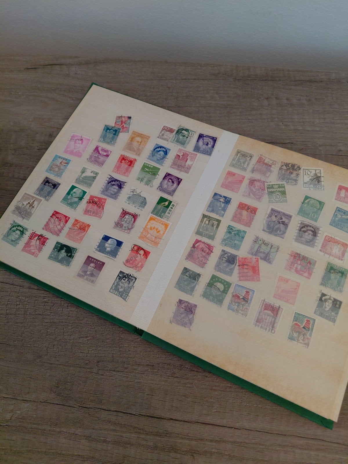 Postzegels in boekje, Postzegels en Munten, Ophalen of Verzenden, Nederland