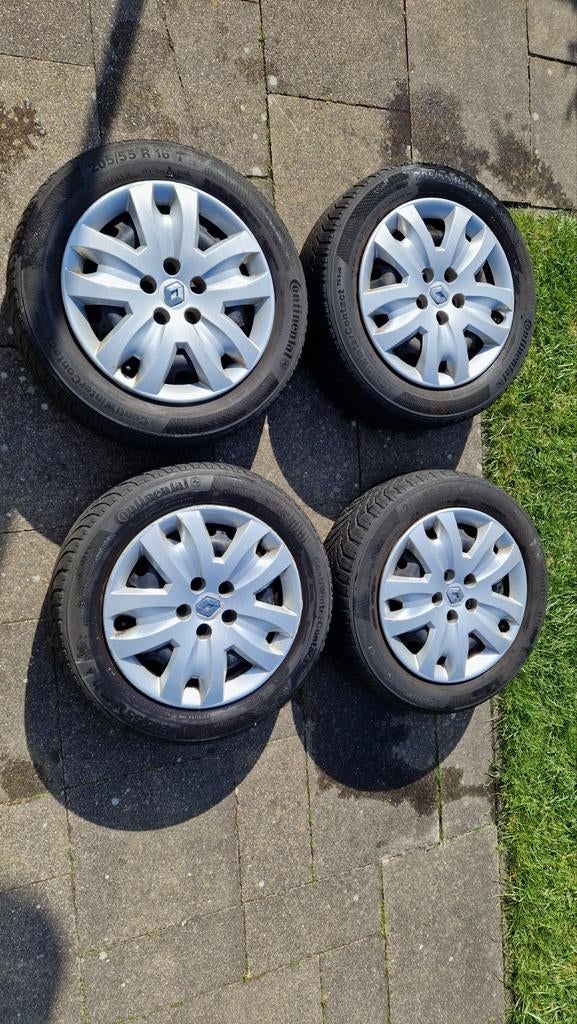 Winterbanden 205/55R16T op stalen velgen met Renault wieldop, Ophalen, Gebruikt