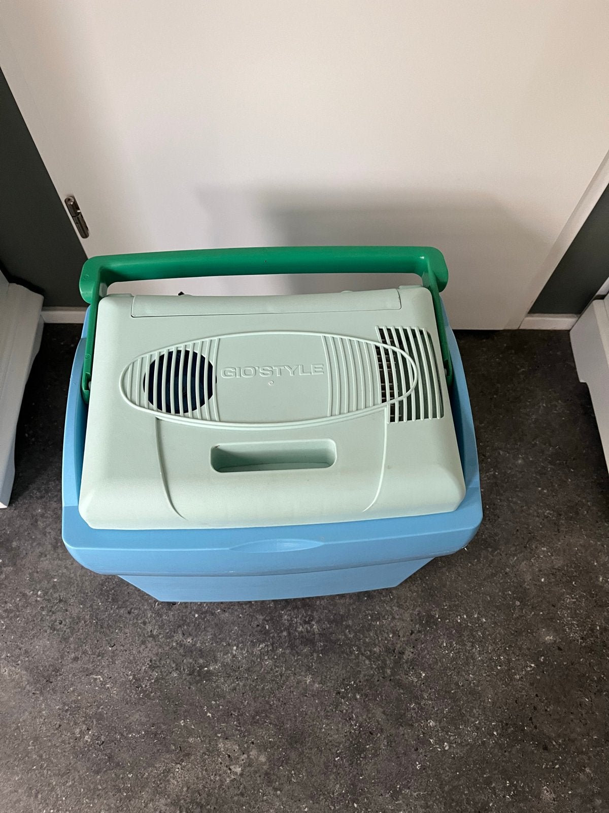 Gio'Style Elektrische Koelbox 12V - Perfect voor onderweg, Caravans en Kamperen, Ophalen, Gebruikt, Koelbox, Elektrisch