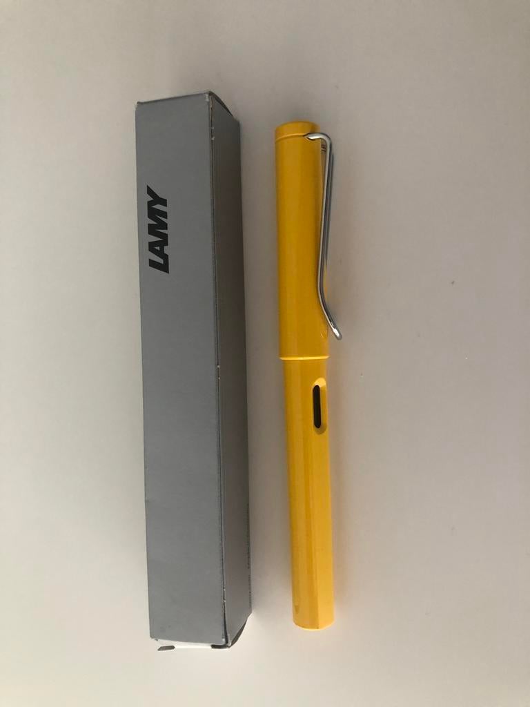 Lamy safari pen M, Diversen, Schrijfwaren, Ophalen of Verzenden, Zo goed als nieuw
