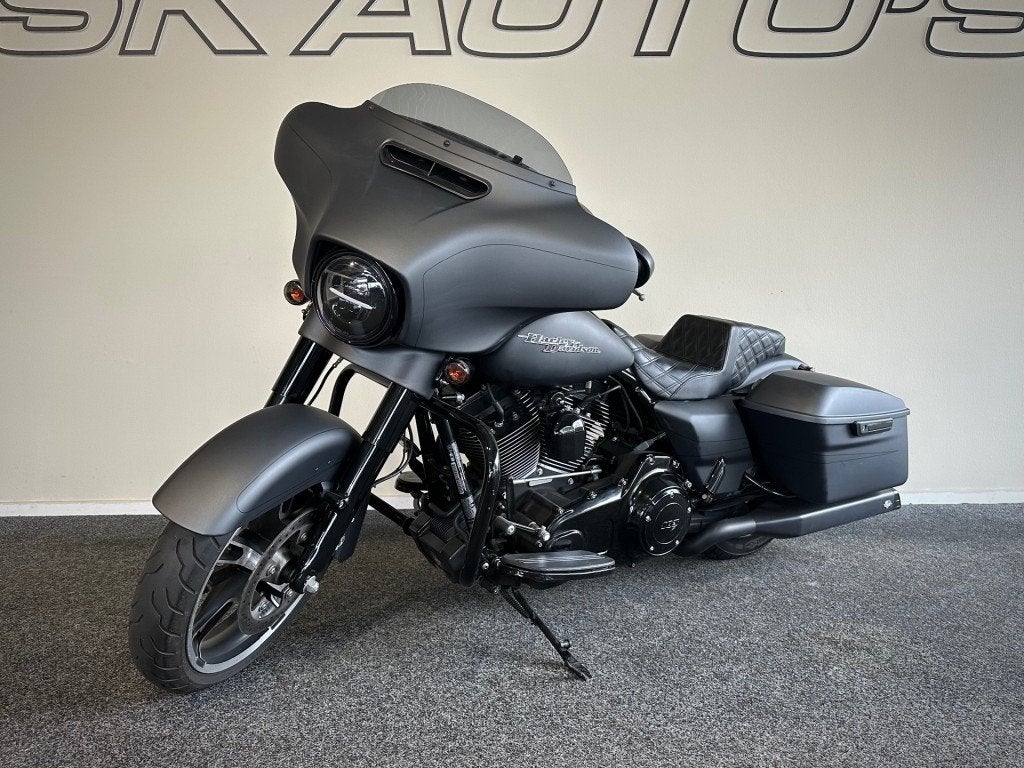 Harley-davidson 103 FLHXS StreetGlide  103 StreetGlide Speci, 1690 cc, Bedrijf, Toermotor, Customerservice@harley-davidson.com