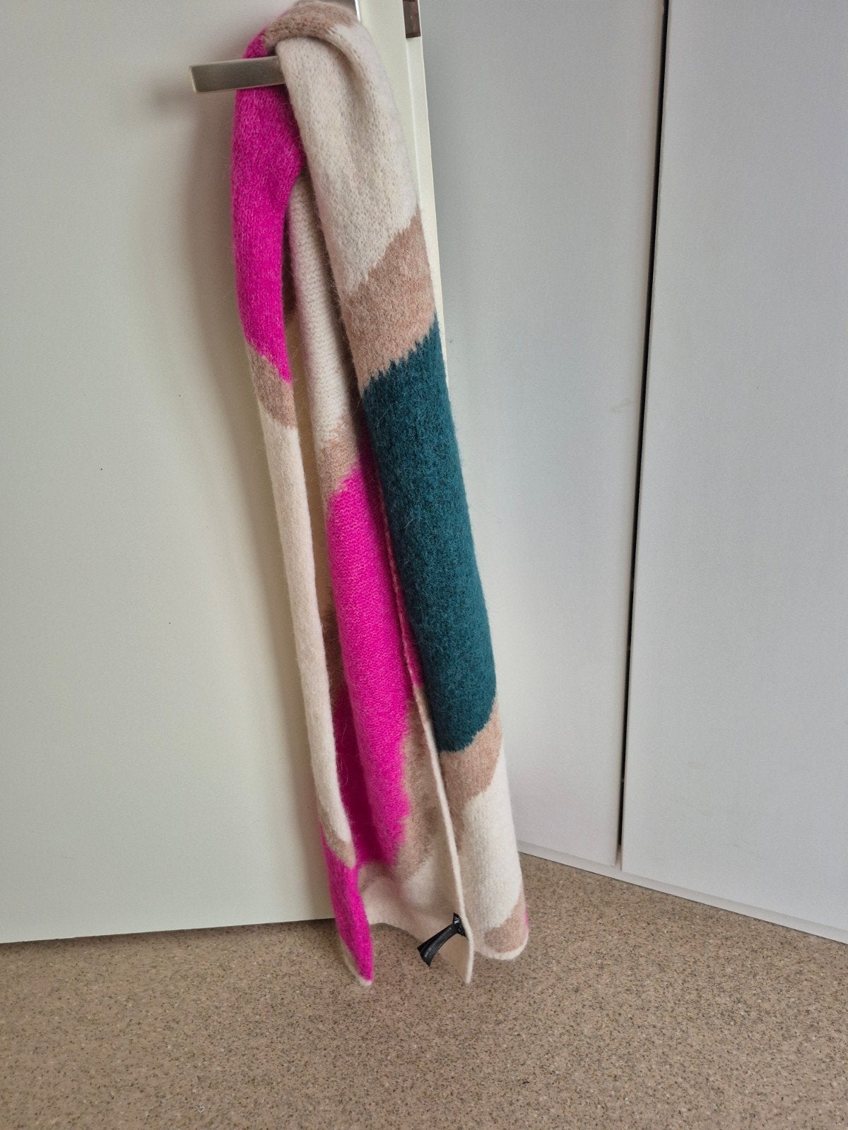 Zara Sjaal - Kleurrijk en Warm, Maat 38/40 (M), Zara, Ophalen of Verzenden, Zo goed als nieuw