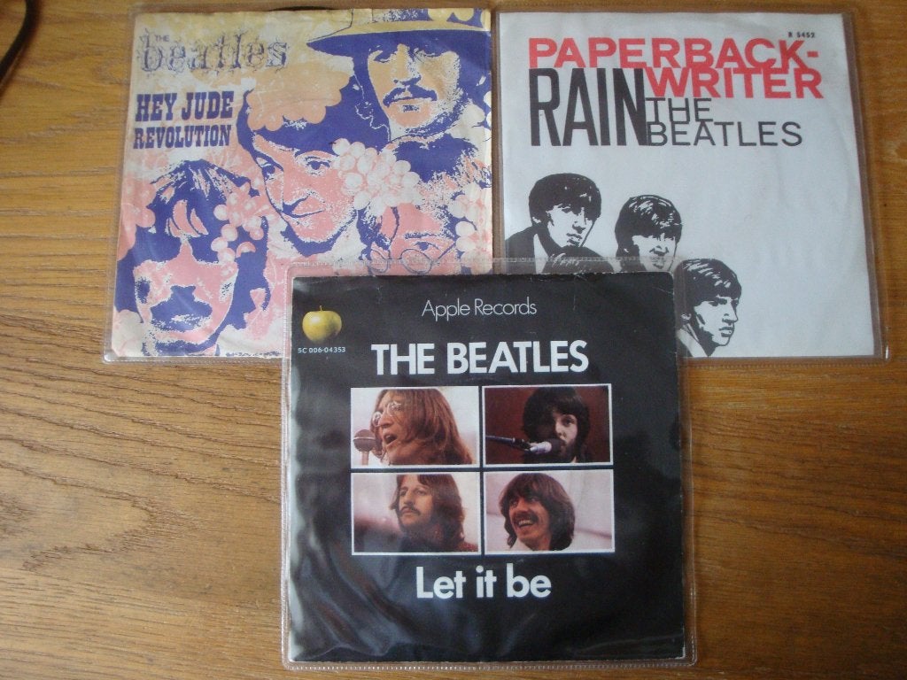 The Beatles - Hey Jude, Paperback Writer, Let It Be (3x 7" ), Cd's en Dvd's, Gebruikt, 7 inch, Ophalen of Verzenden, Pop