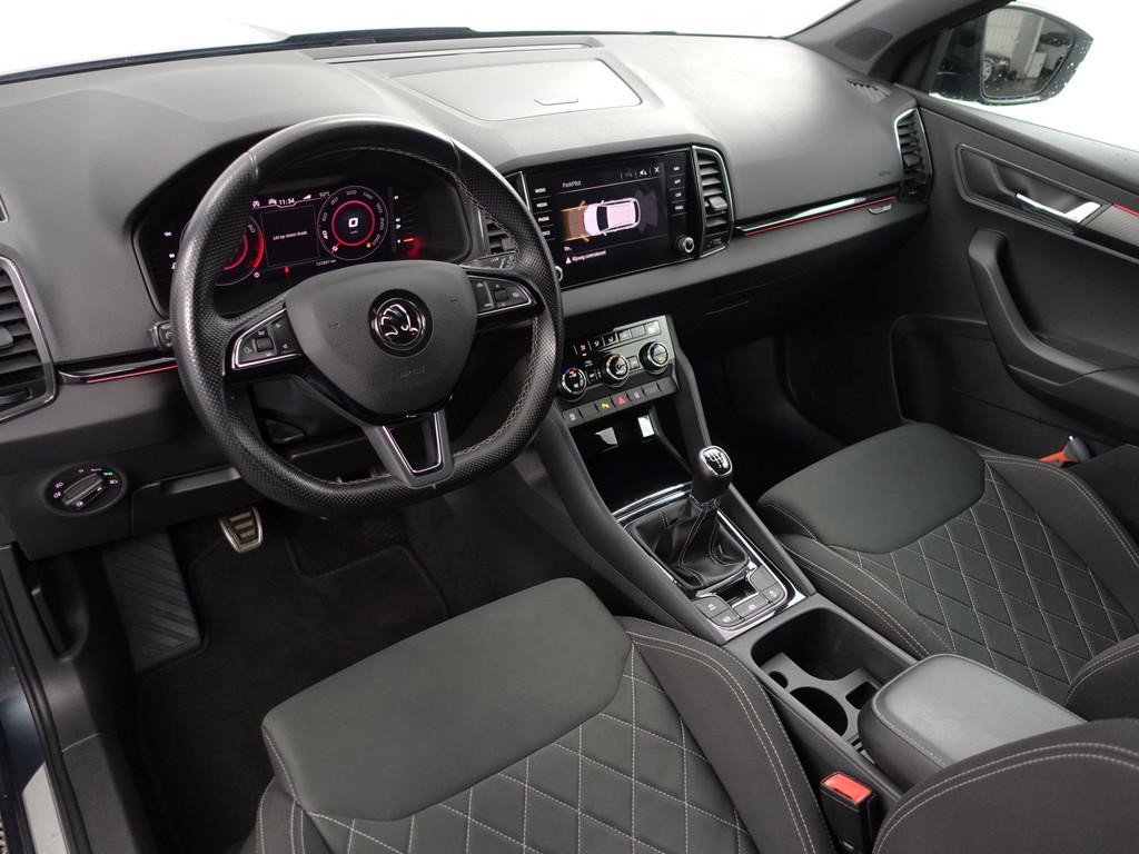 Skoda Karoq 1.5 TSI ACT Sportline Business- RS Interieur, Sf, Auto's, Skoda, Voorwielaandrijving, Stof, 4 cilinders, Bedrijf