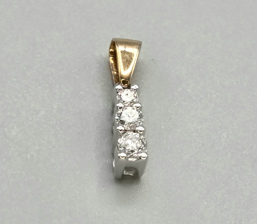 Gouden Vintage bi-color hangerdiamanten.Ca: 0.25 ct.2026/453, Overige voorstellingen, ., Ophalen of Verzenden, Zo goed als nieuw
