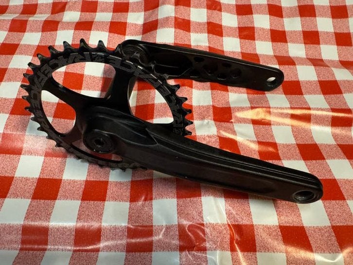 RaceFace Aeffect crankstel met extra kettingbladen, Crankstel of Pedalen, Ophalen of Verzenden, Zo goed als nieuw, Aluminium
