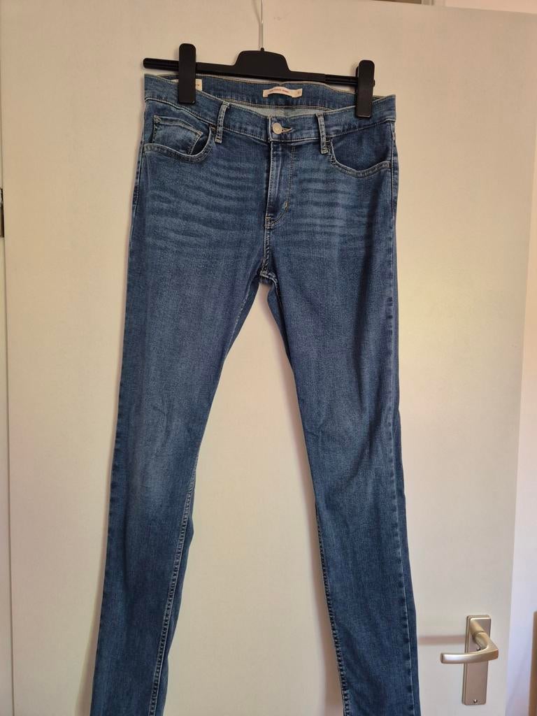 Levi's 710 super skinny maat 31/32, Ophalen of Verzenden, Zo goed als nieuw, Blauw, W32 (confectie 46) of kleiner