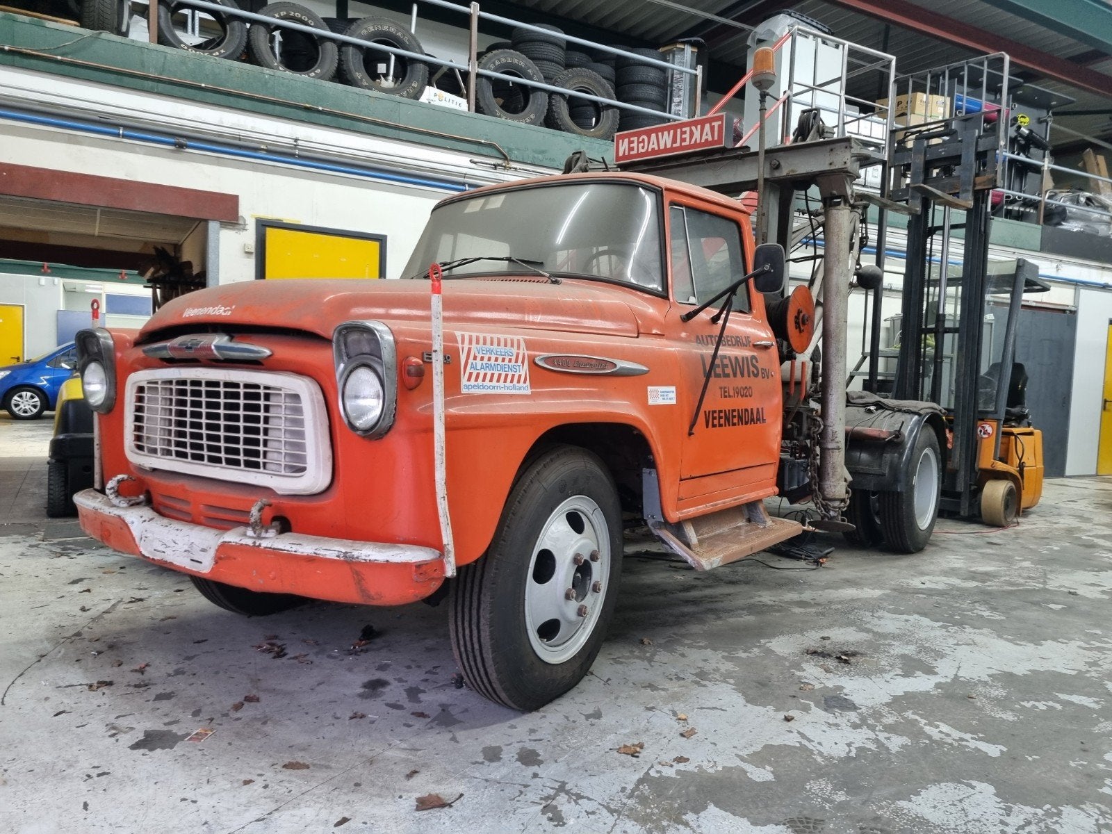Takelwagen uit 1962 met holmes takelinrichting, Bedrijf, Te koop