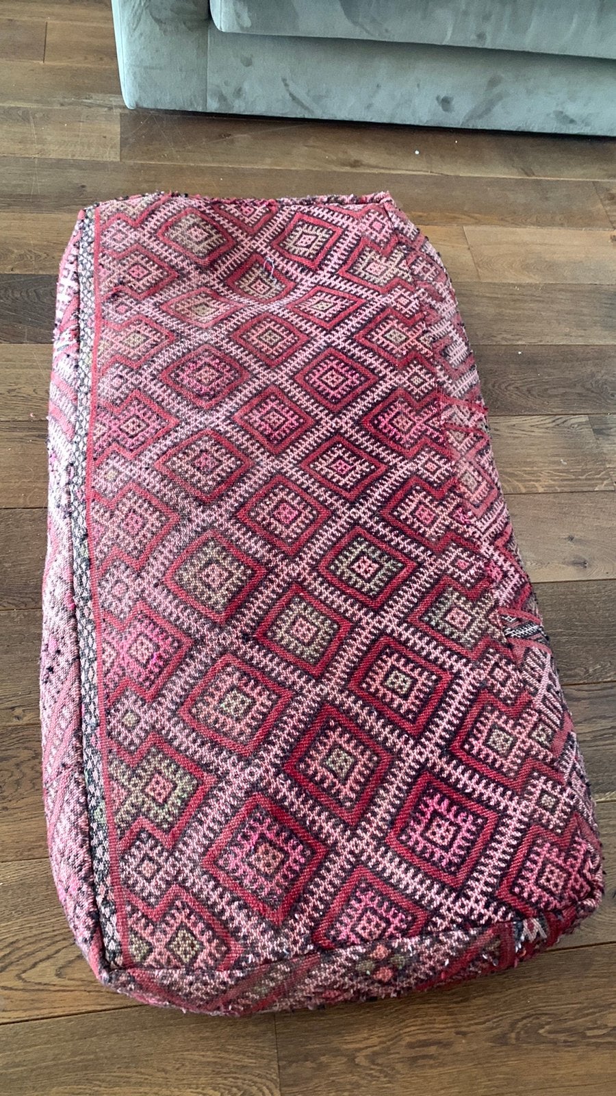 Marokaanse poef 130 bij 60 cm, Ophalen, Gebruikt, Rond, 50 tot 75 cm