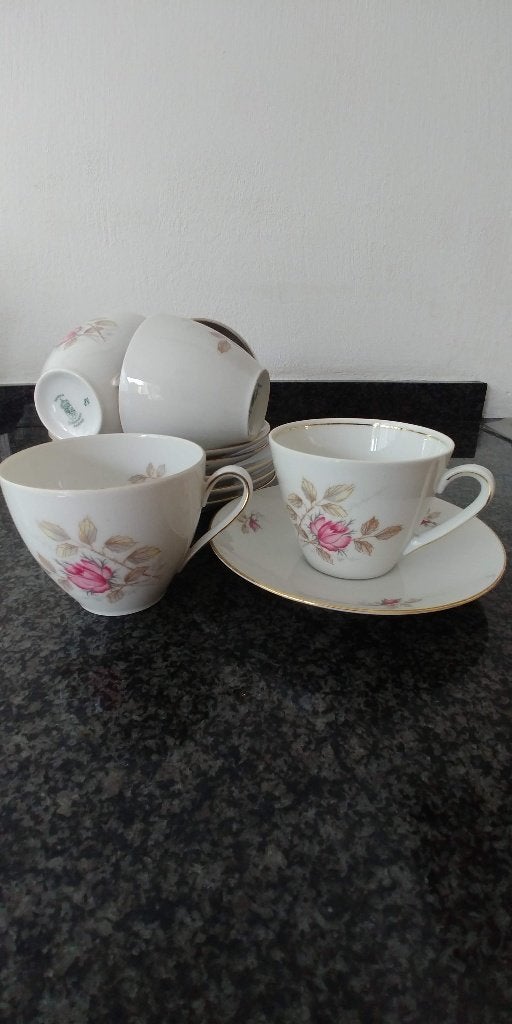 Bavaria Schumann Arzberg rozen servies 35 delen, Ophalen of Verzenden