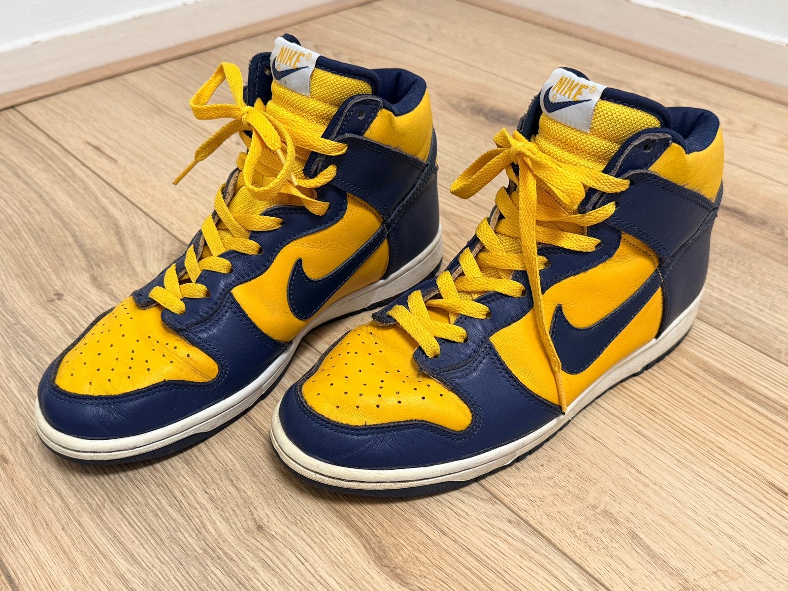 Nike Dunk High Michigan 2003 size 8 / 304717-441, Kleding | Heren, Ophalen of Verzenden, Zo goed als nieuw