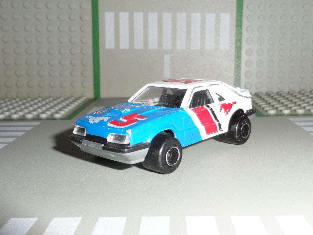 Majorette - Ford Mustang SVO - Vintage 1:64, Ophalen of Verzenden, Gebruikt, Auto