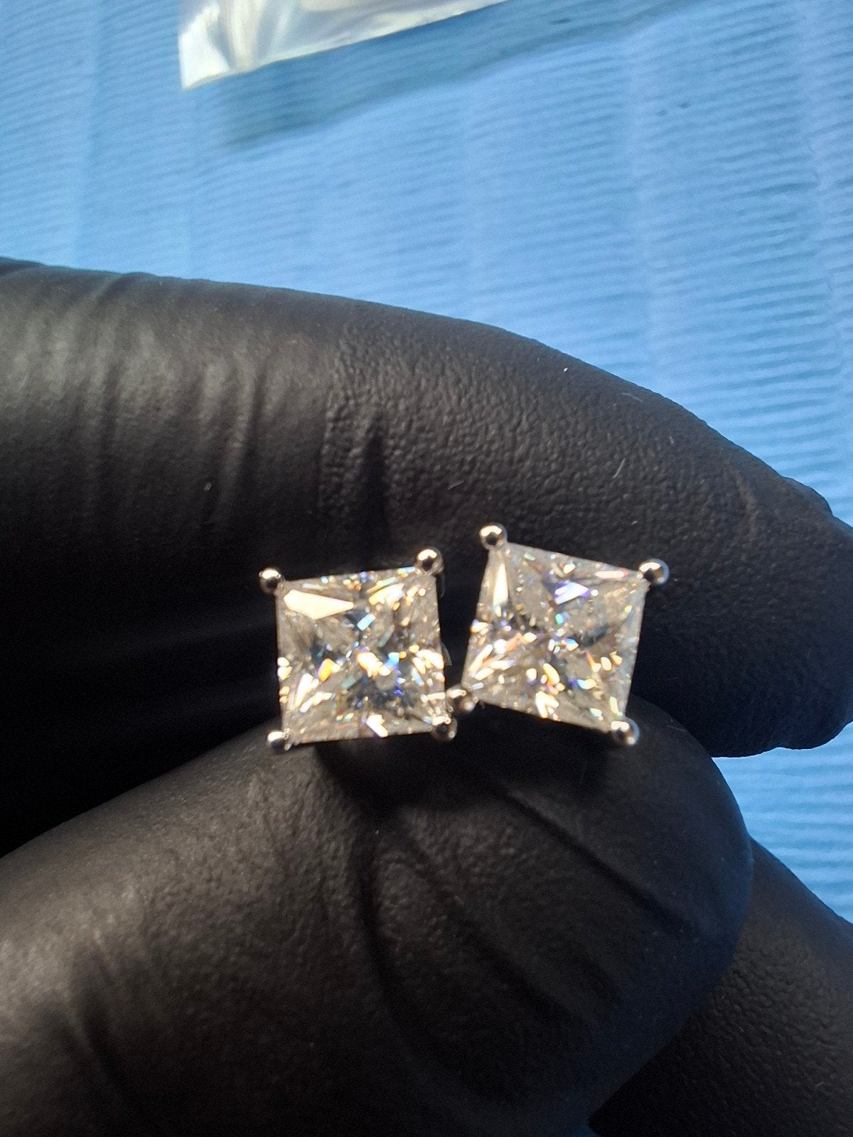 Prinses geslepen moissanite oorbellen 5.5mm D kleur, Sieraden, Tassen en Uiterlijk, Oorbellen, Ophalen of Verzenden