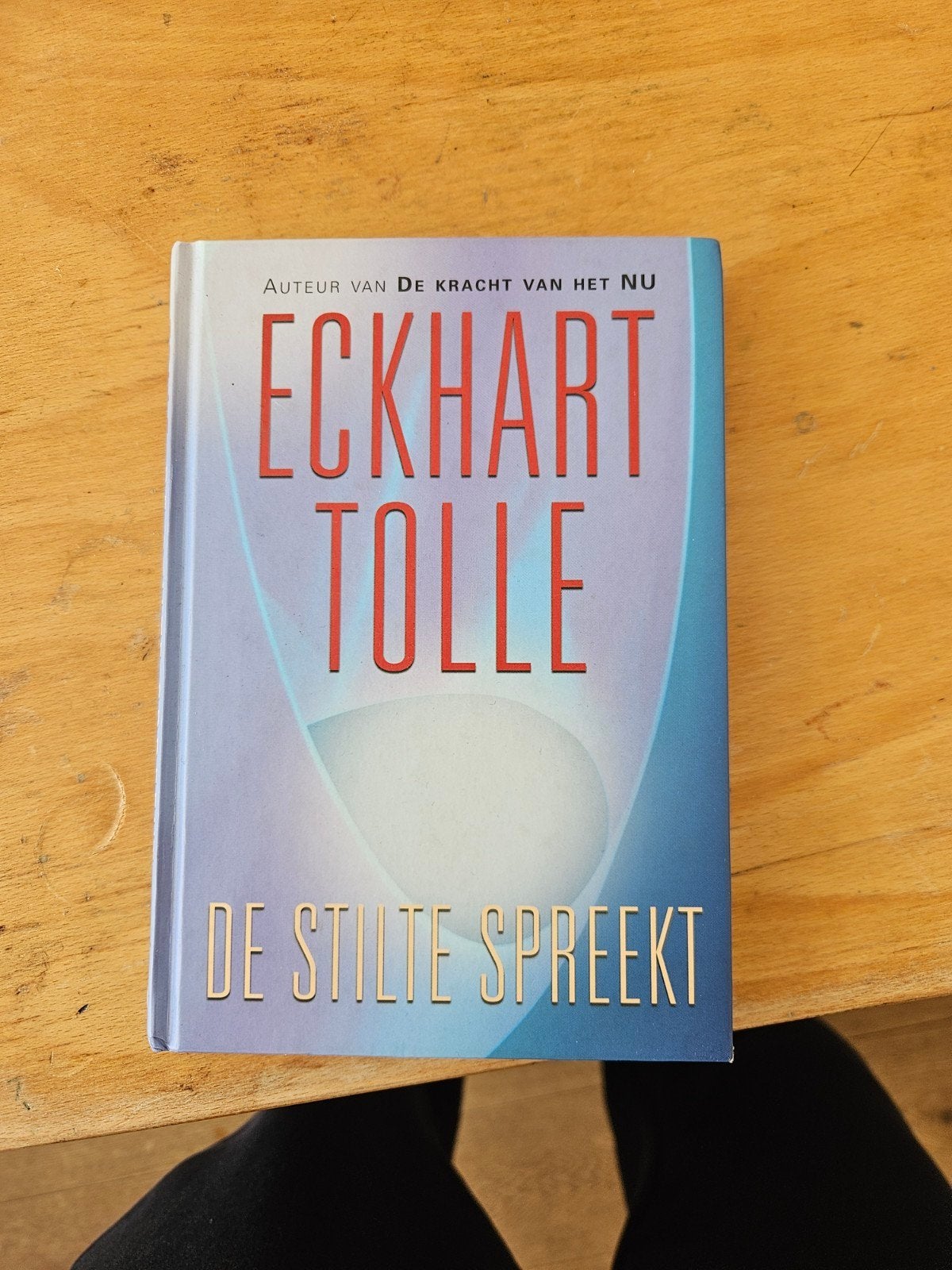 Eckhart Tolle - De Stilte Spreekt (Zo goed als nieuw), Achtergrond en Informatie, Spiritualiteit algemeen, Ophalen of Verzenden