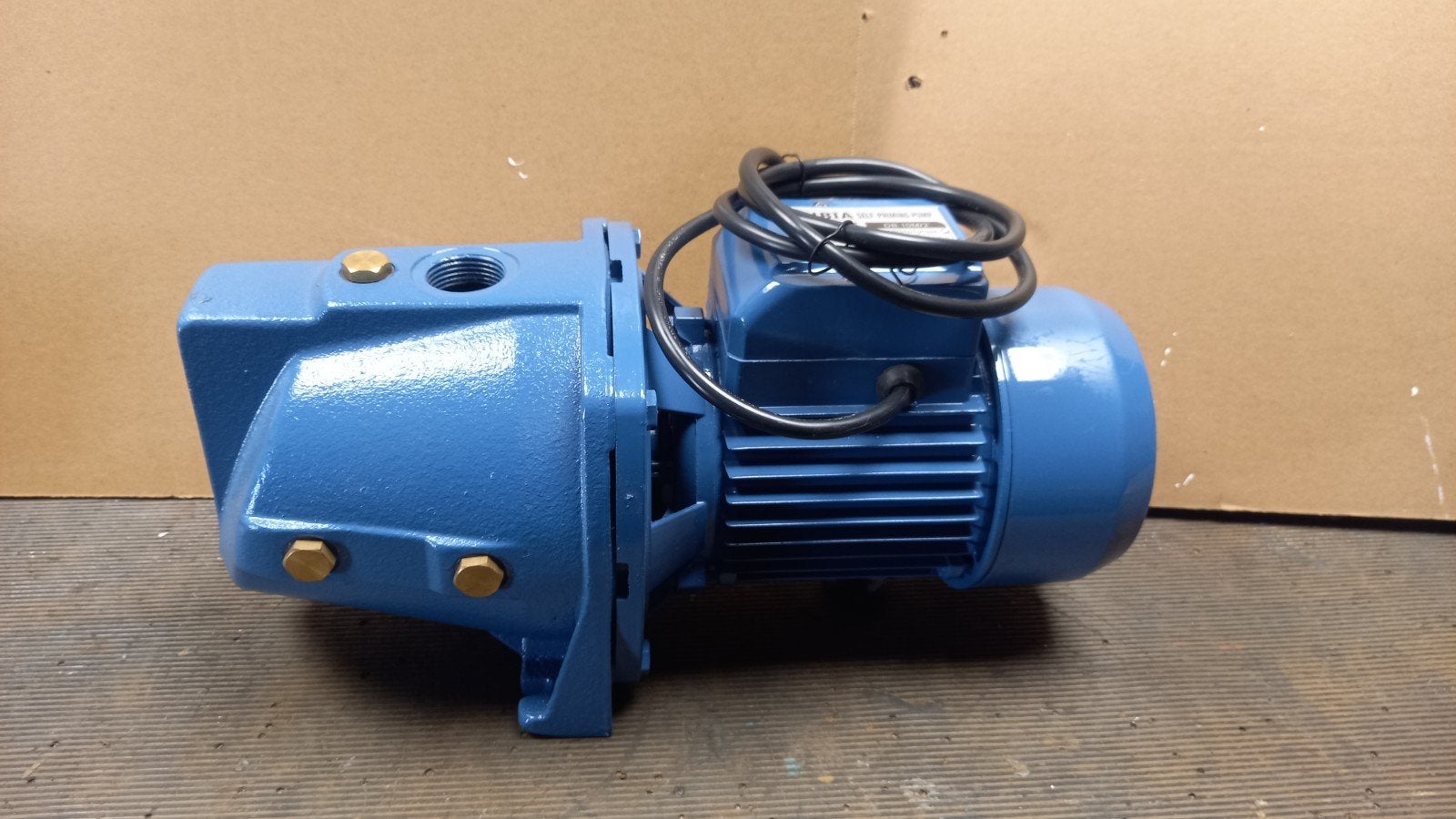 Waterpomp Aubia 750 W nieuw aanbieding, Tuin en Terras, Waterpompen, Info@aubia.nl, Nieuw, Ophalen of Verzenden, Aubia Nederland