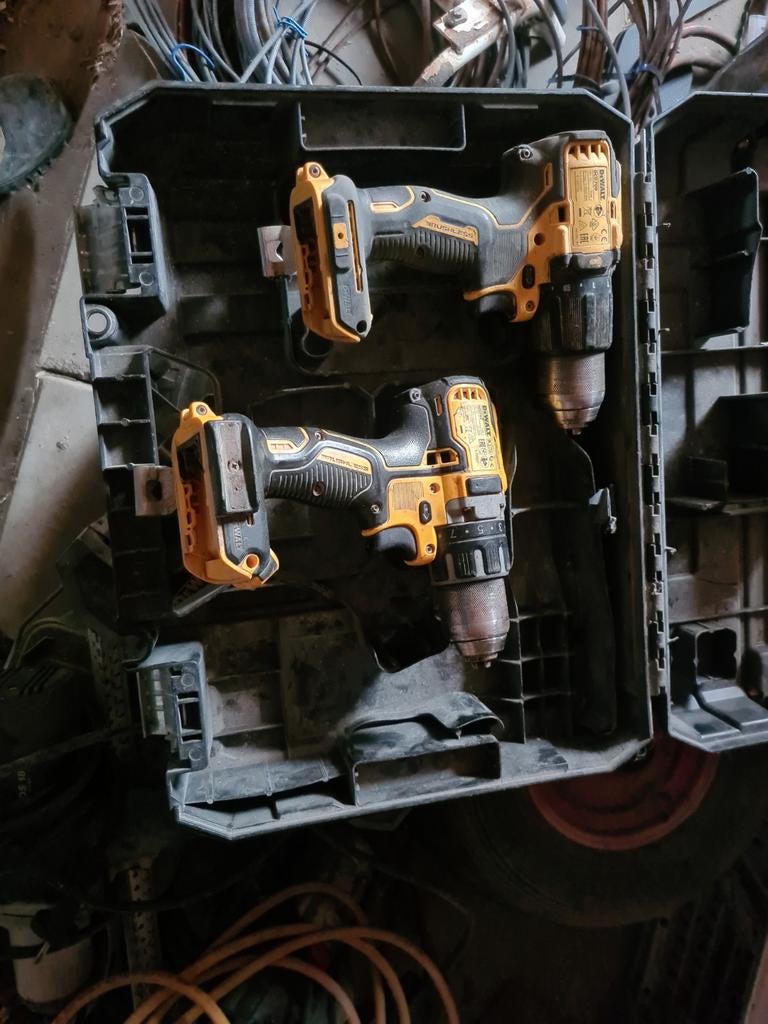 2 keer 18v accuboor DeWalt, Ophalen of Verzenden, Boor- en Schroefmachine