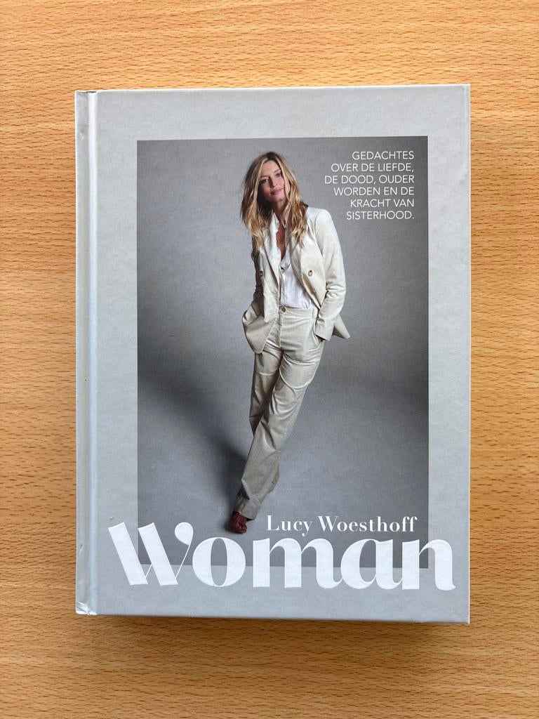 Woman - Lucy Woesthoff (Gedachten over liefde, dood), Ophalen of Verzenden, Zo goed als nieuw, Nederland