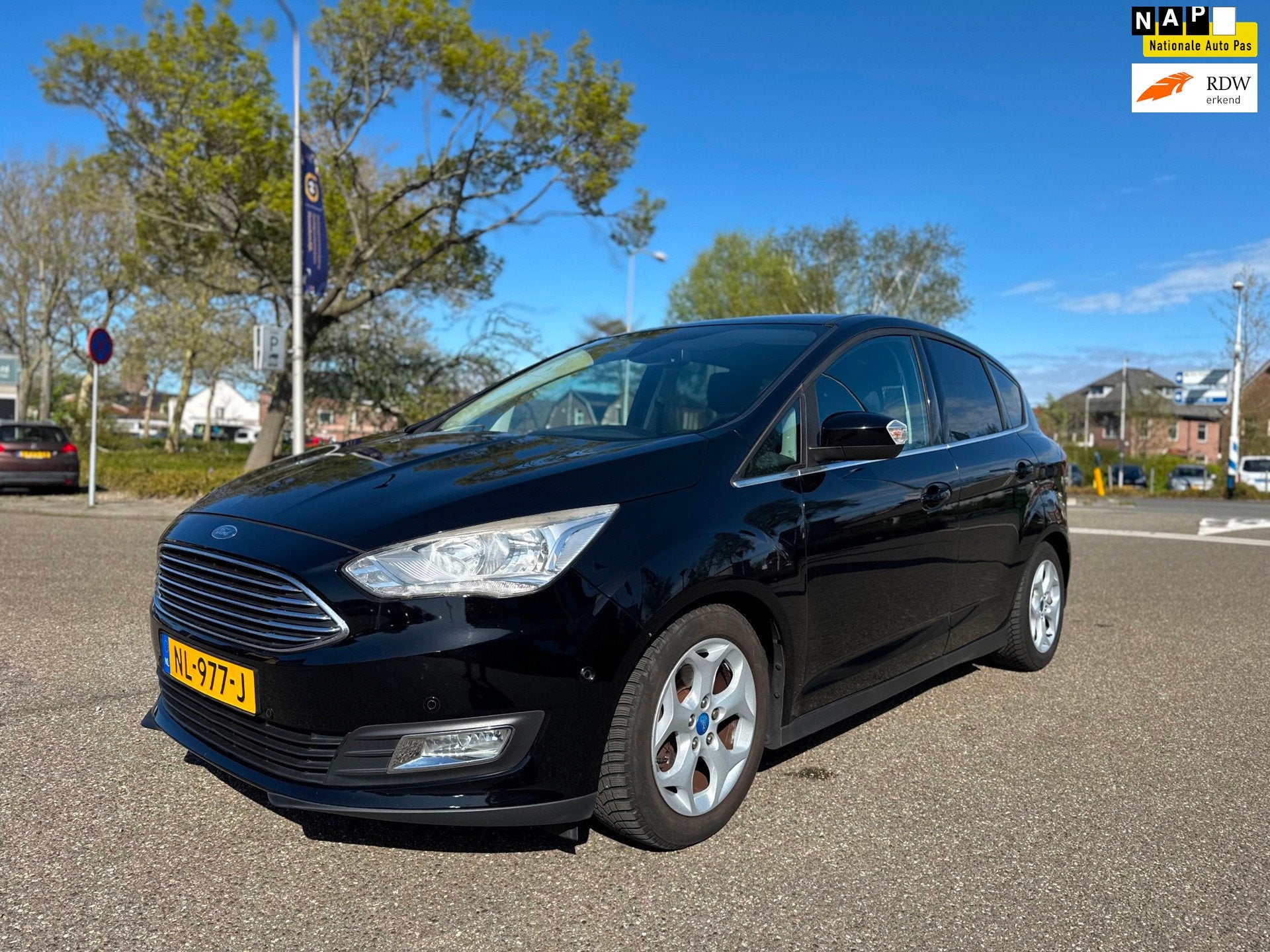 Ford C-Max 1.0 Titanium / 1e.eigenaar / distributie.vervange, Auto's, Gebruikt, Zwart, Origineel Nederlands, Handgeschakeld