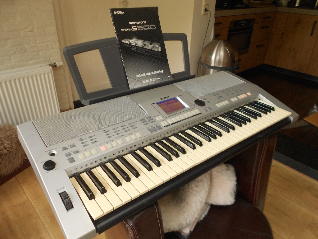 Yahama keyboard psr - s500 met originele doos., Muziek en Instrumenten, Ophalen, Gebruikt, 61 toetsen, Yamaha
