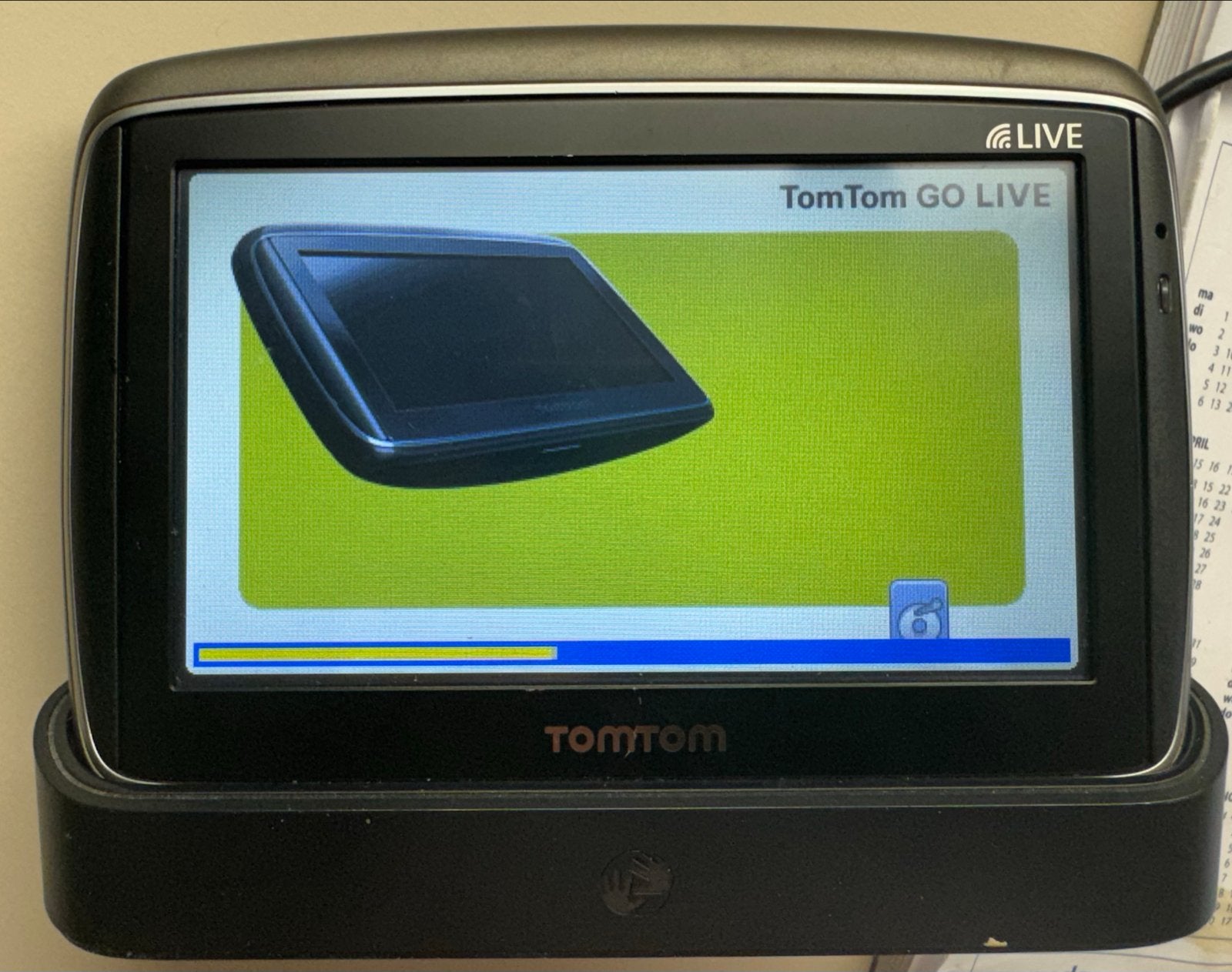 TomTom GO LIVE Navigatiesysteem  2 stuks, Ophalen, Gebruikt