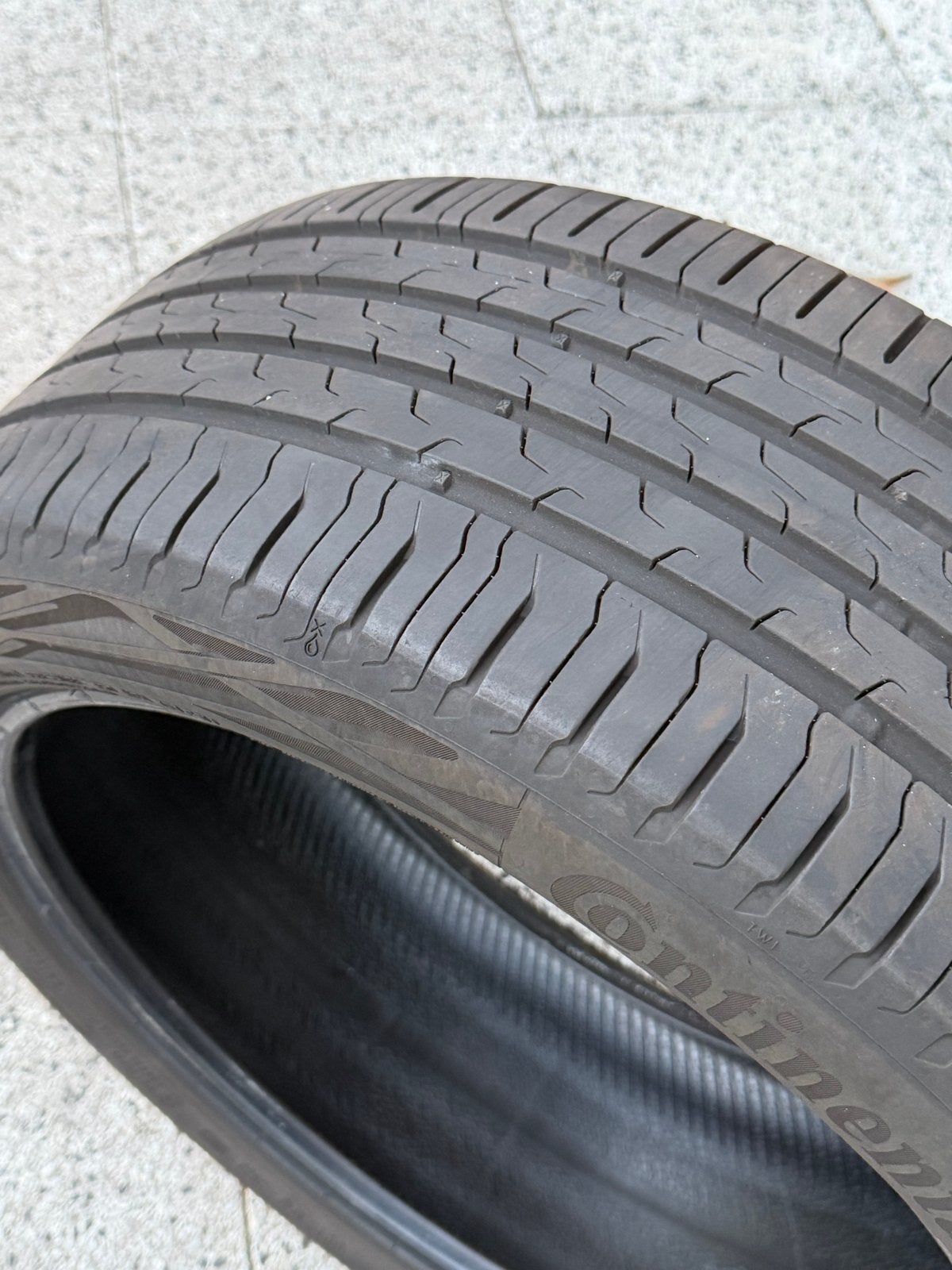 Continental EcoContact 6 Zomerband 225/45 R18 W, Auto diversen, Ophalen of Verzenden, Gebruikt
