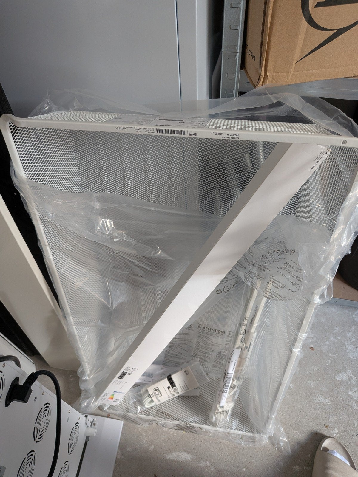 Ikea Komplement fijndraadmand en Pax kast verlichting, Ophalen, Nieuw