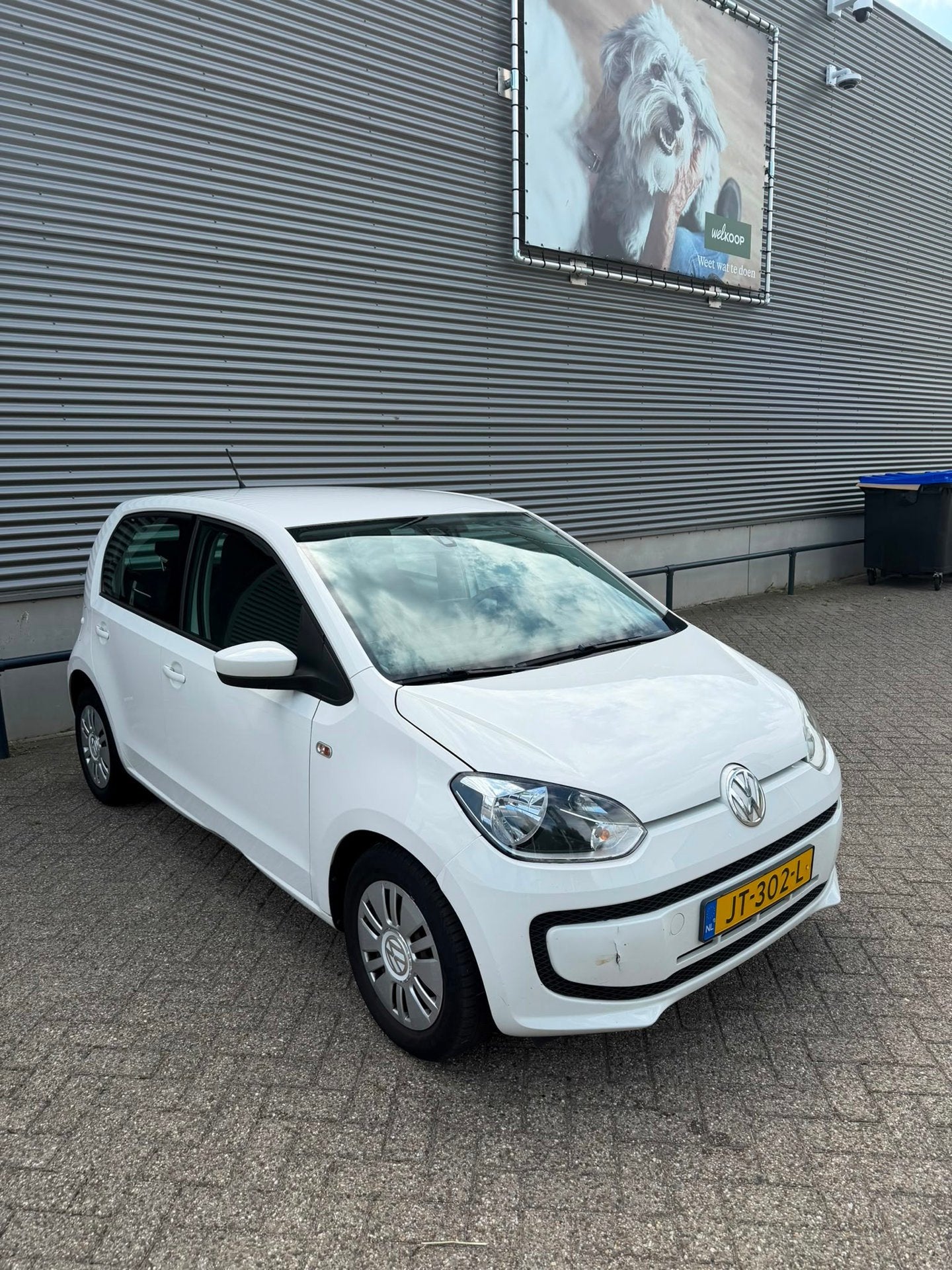 Volkswagen Up! / Apk / Airco / Multimedia / Navigatie / 5Drs, Voorwielaandrijving, Gebruikt, 840 kg, Wit
