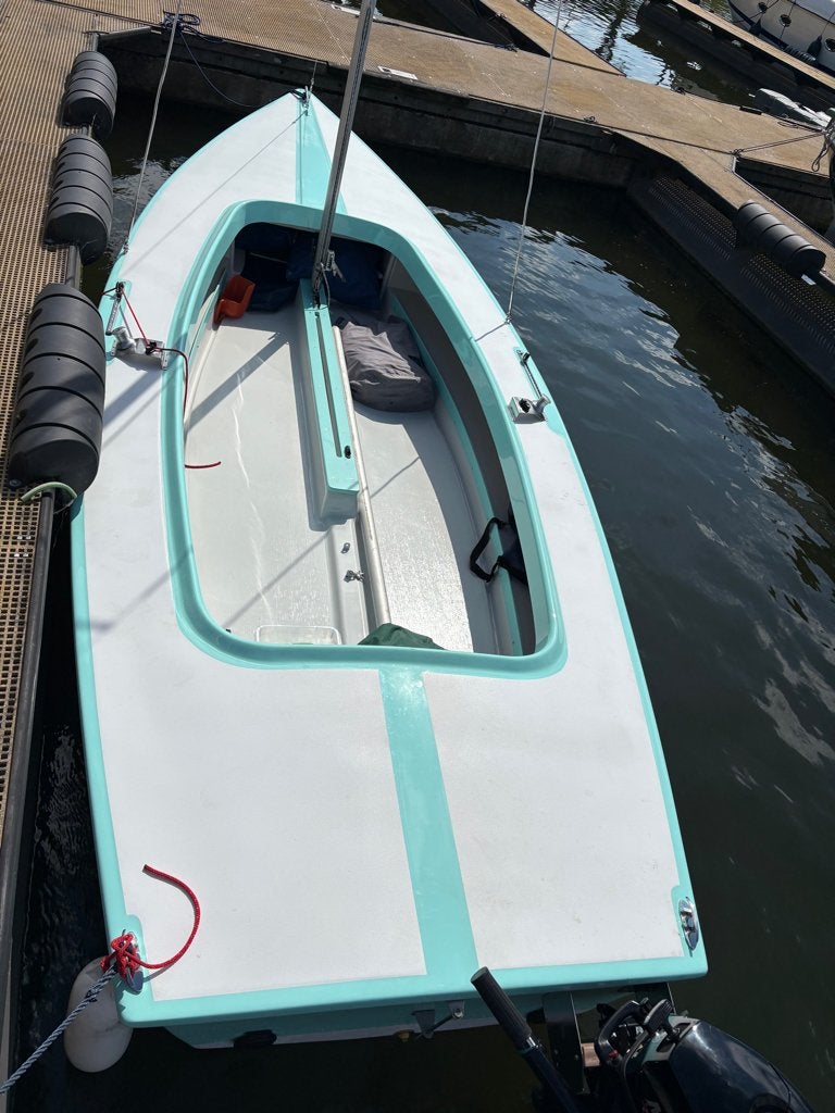 Prachtige zeilboot+trailer+motor+ afdekzeil, Ophalen, Fok, 4 pk, Polyester