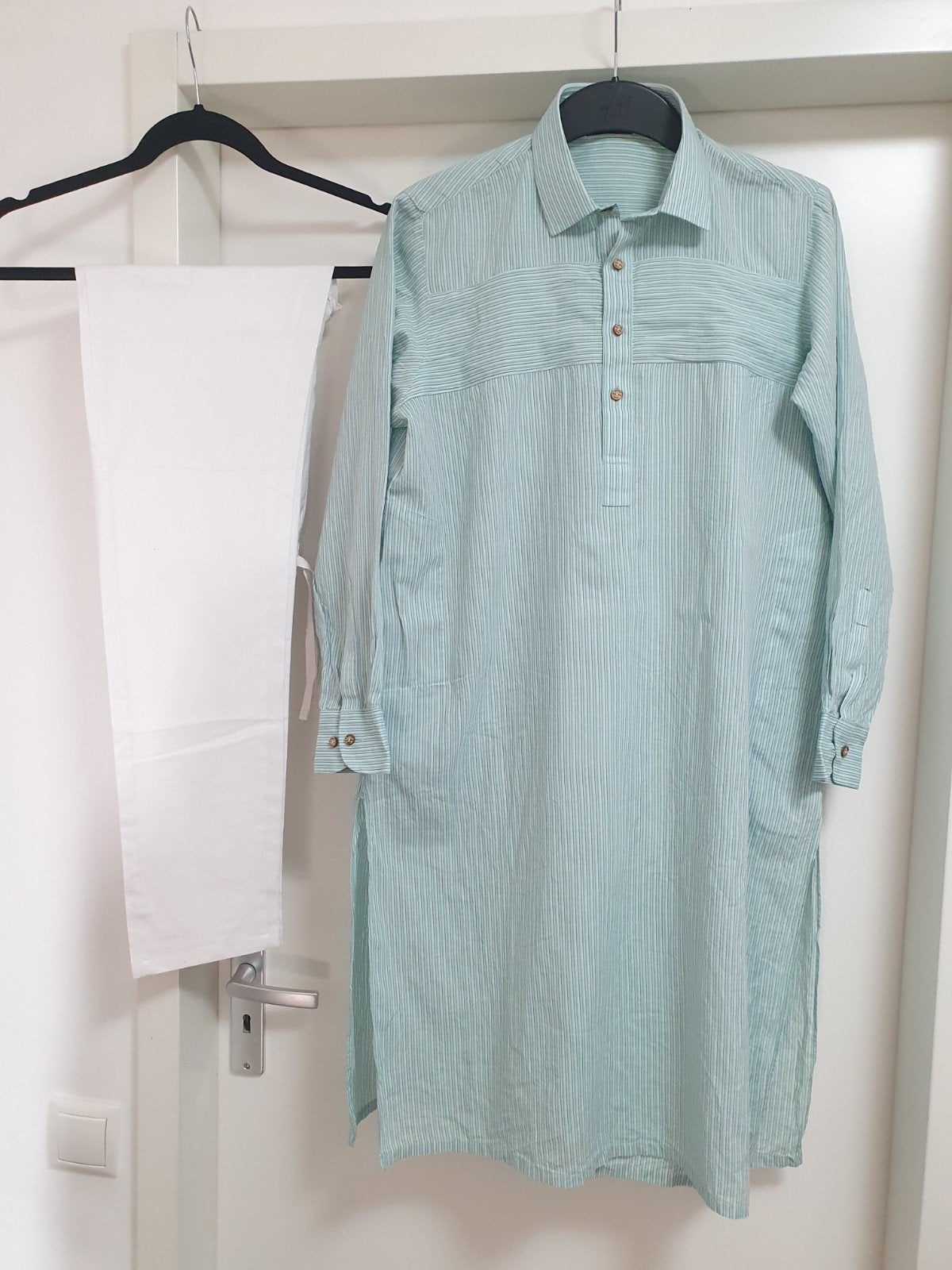 Heren Kurta met witte broek - Zo goed als nieuw maat xs, Kleding | Heren, Onbekend, Ophalen of Verzenden, Zo goed als nieuw, Overige halswijdtes