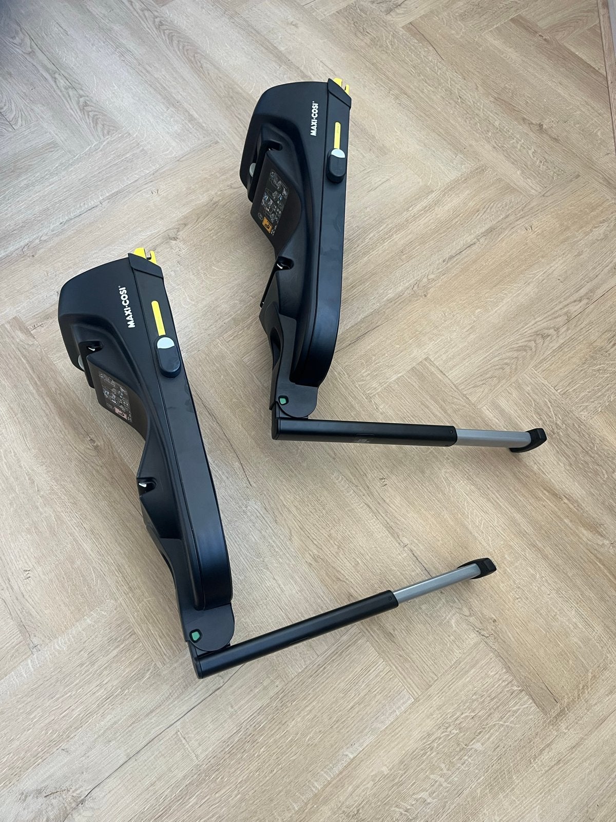 CabrioFix i-Size Base - 2 stuks, Ophalen, Zo goed als nieuw, Isofix, 0 t/m 13 kg