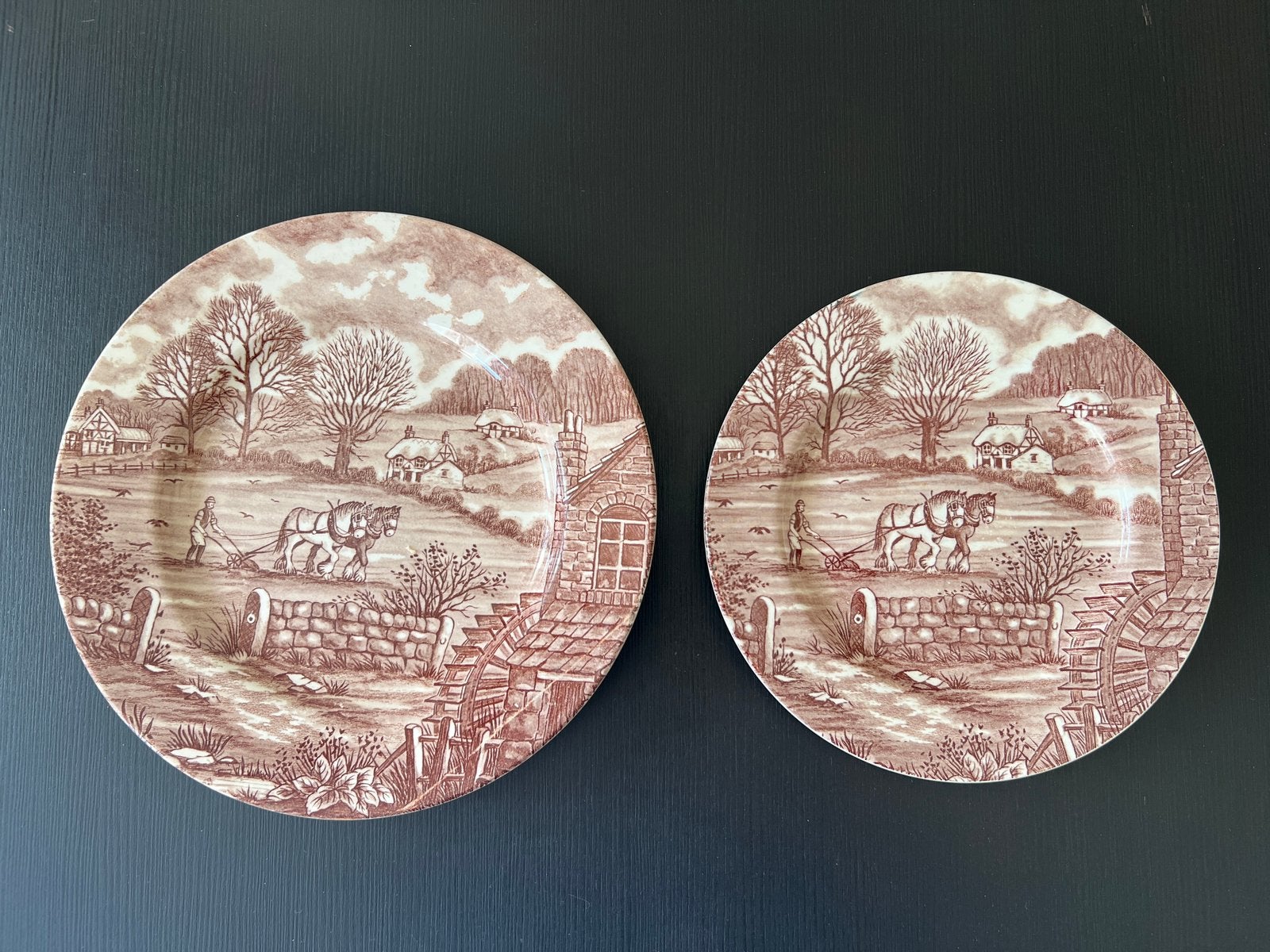 J. Broadhurst & Sons 'Romantic Mill' borden (2 stuks), Antiek en Kunst, Ophalen of Verzenden