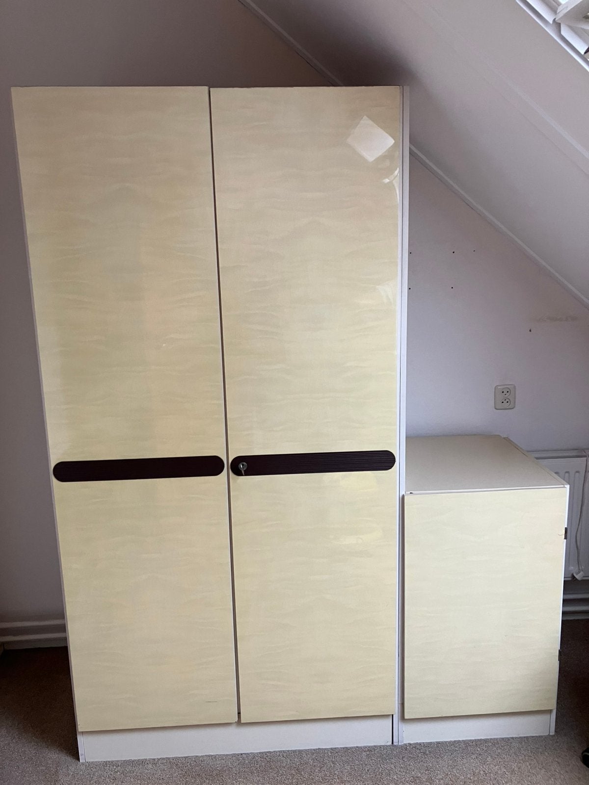 Kast met legplanken, Ophalen, Gebruikt