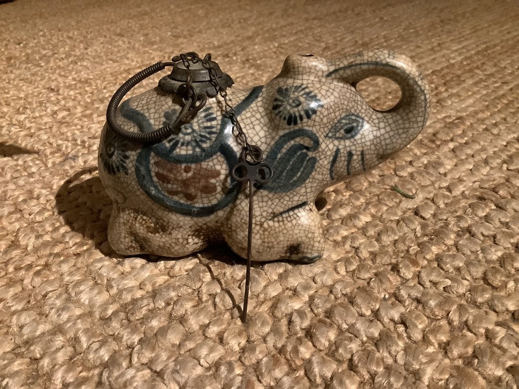 Antiek aardewerken olifant, olielampje, vietnamees, oosters, Ophalen